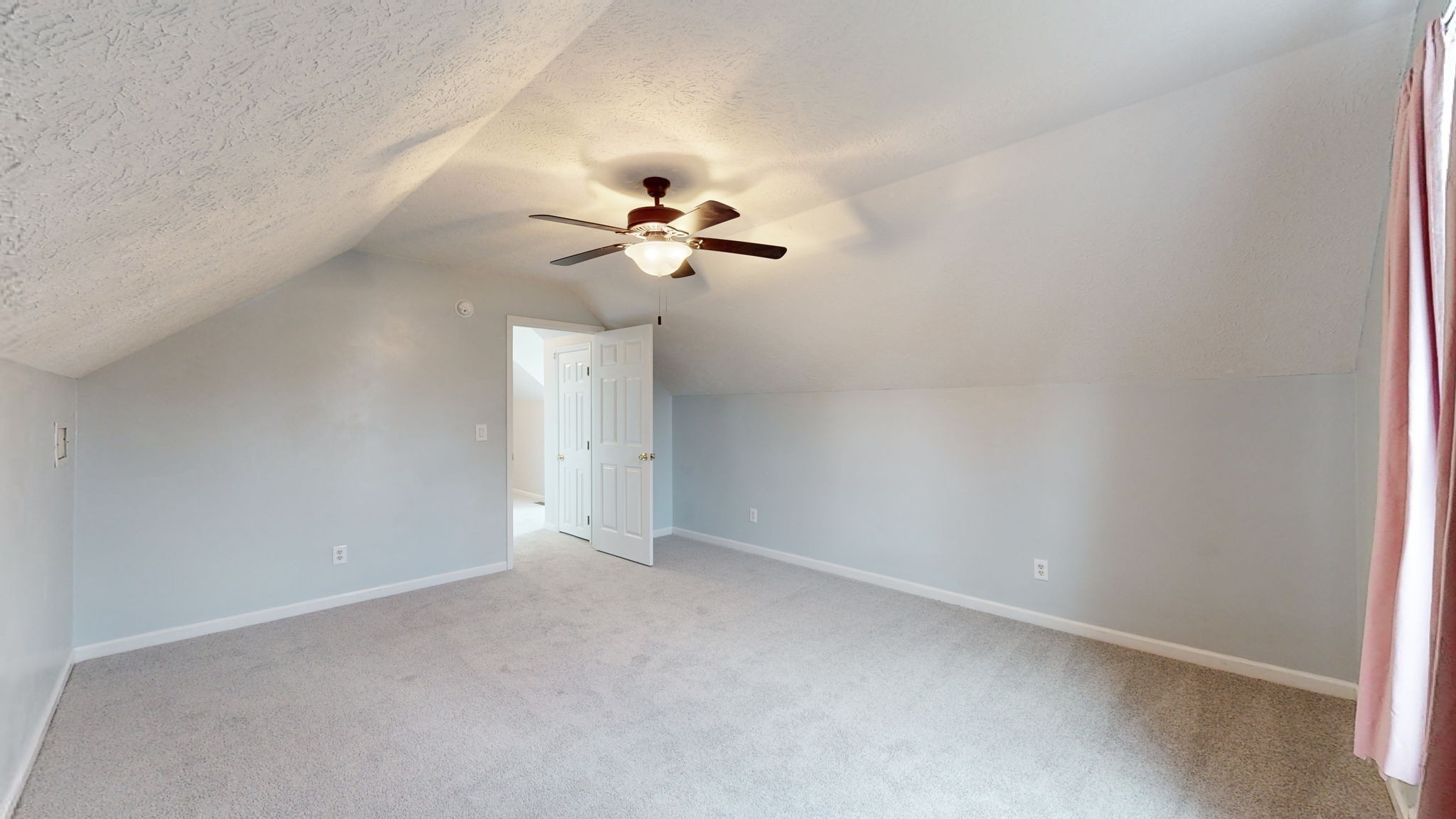 230 Sky Harbor Dr Property Photo 24