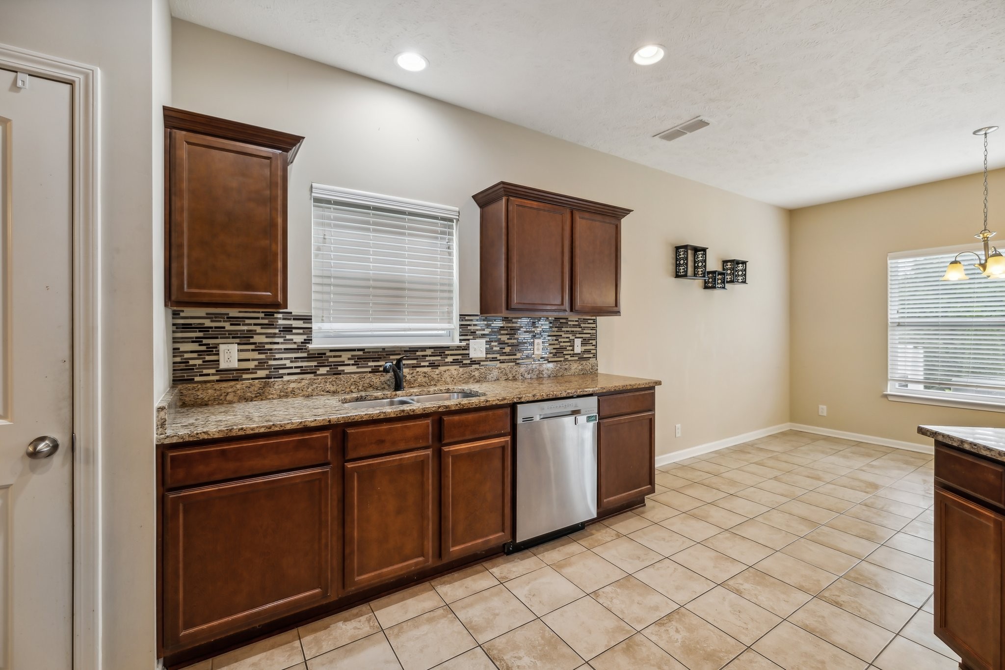 3516 Oval Hesson Ln Property Photo 11