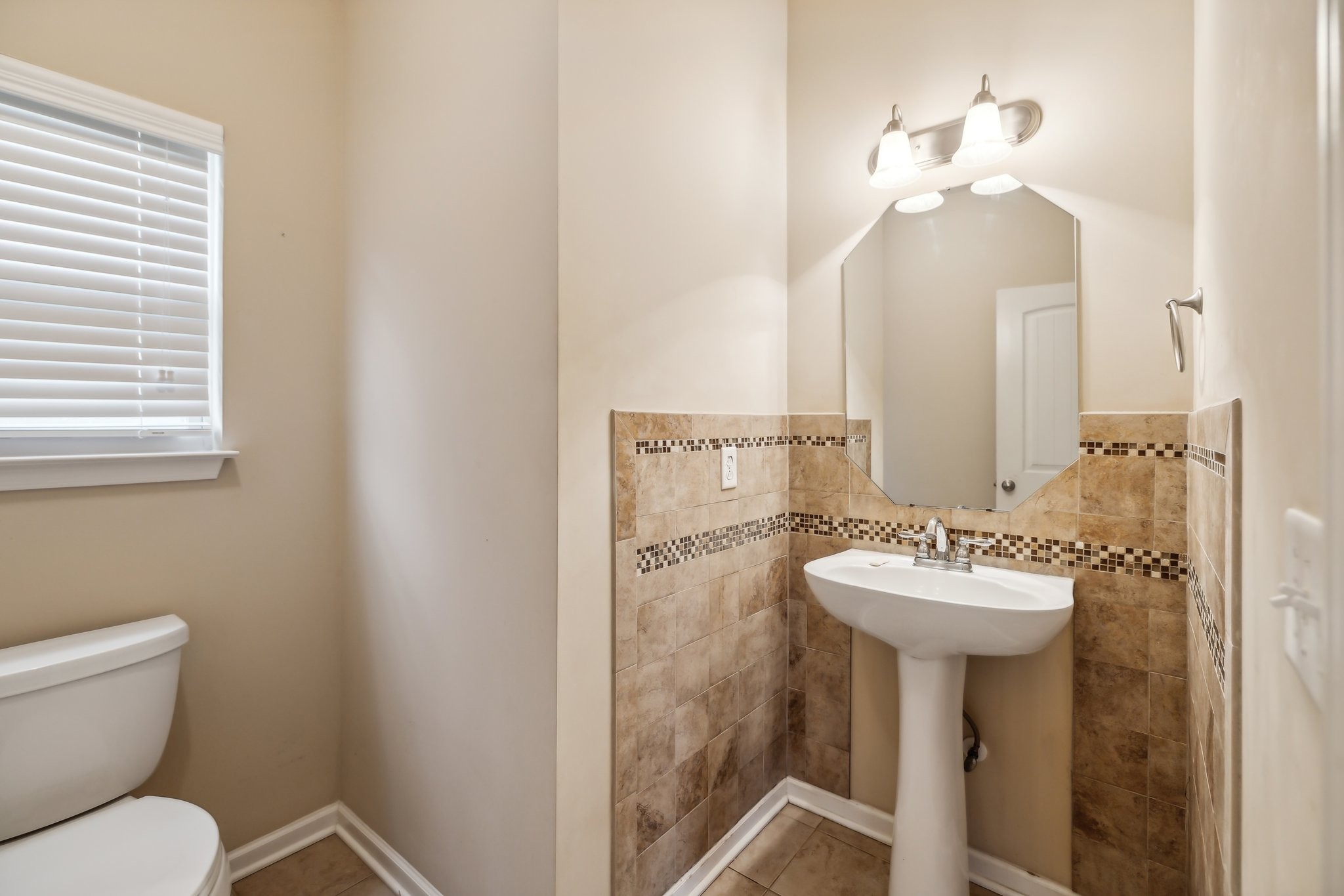 3516 Oval Hesson Ln Property Photo 13