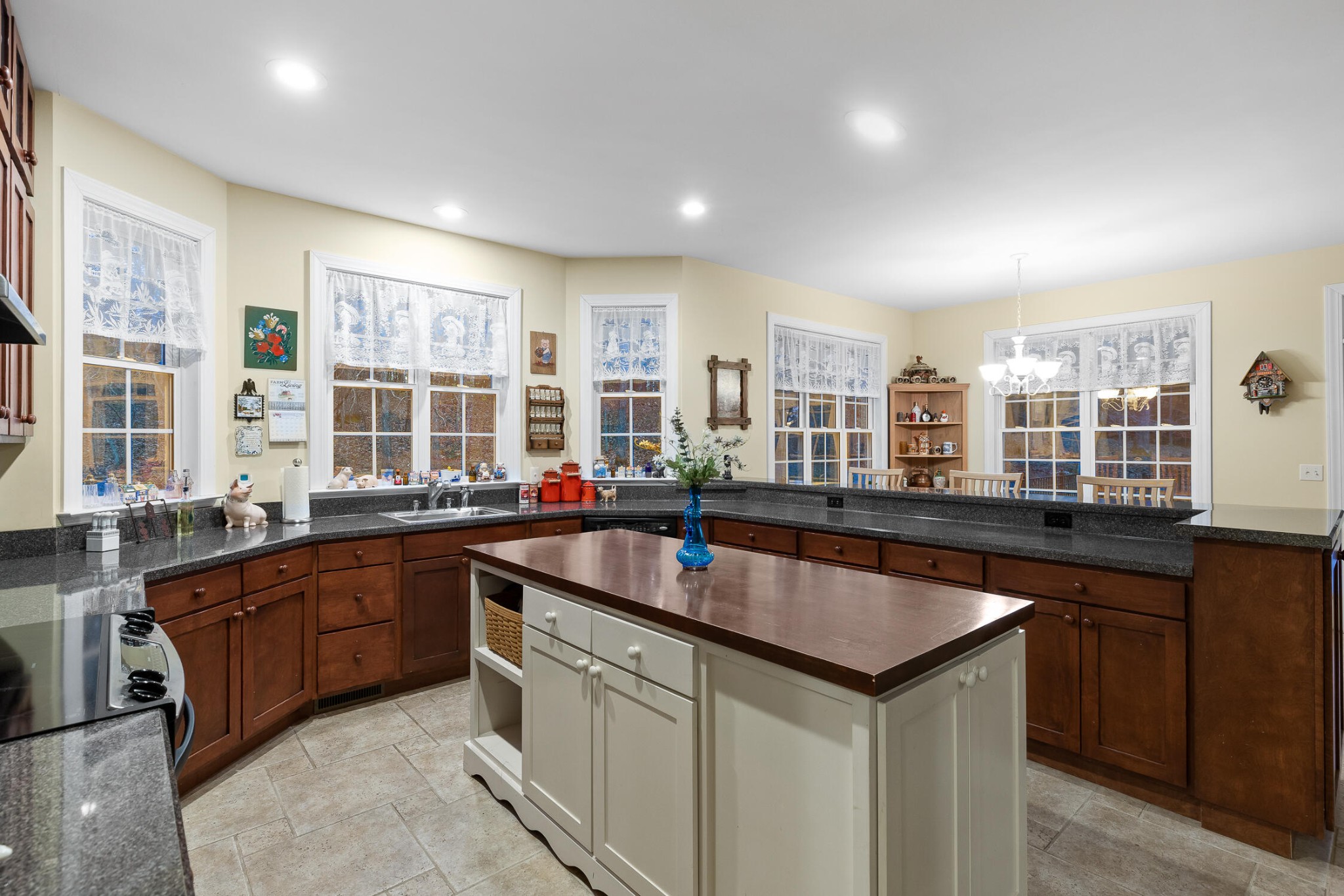 8710 Hidden Branches Road Property Photo 19