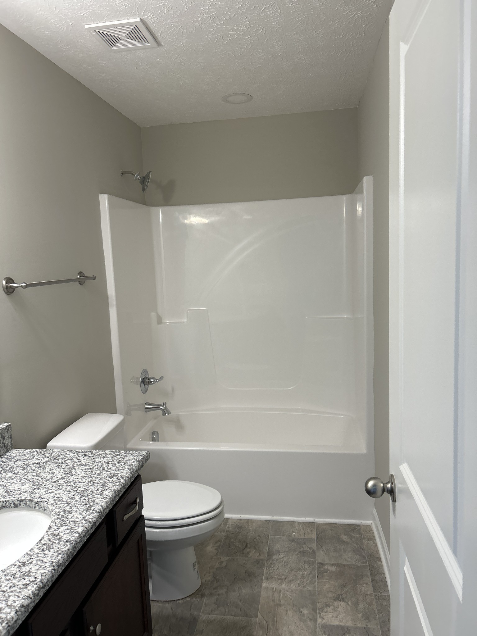 189 Timber Circle Property Photo 6