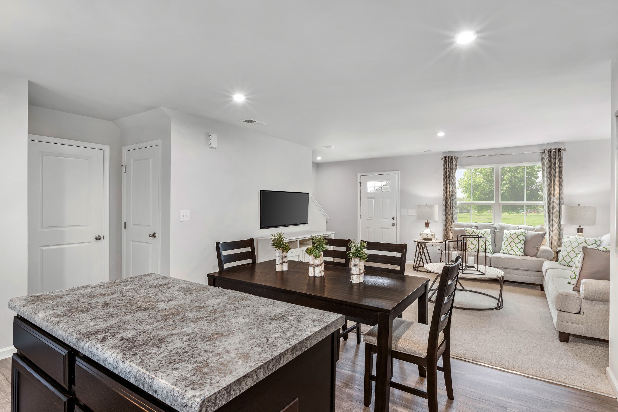 222 Sir Barton Court Property Photo 15