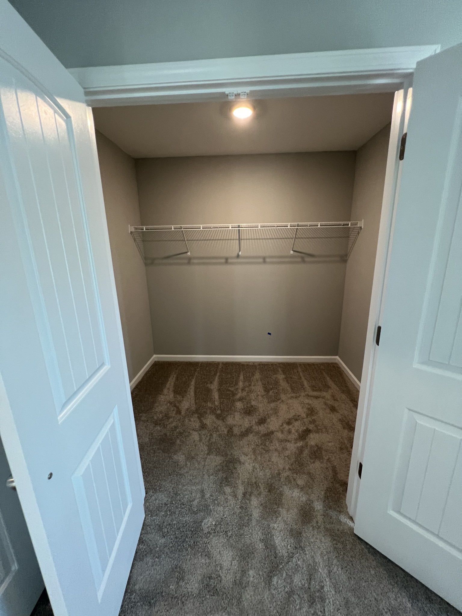 5822 Craven Lane Property Photo 9