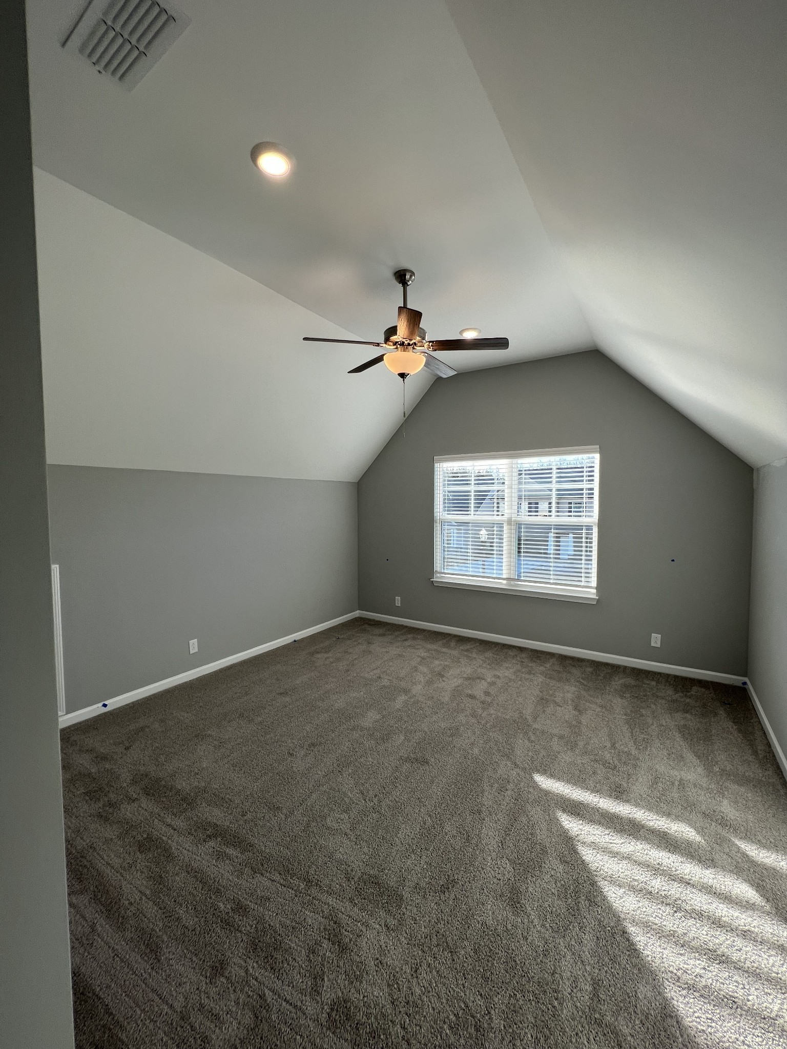5822 Craven Lane Property Photo 11