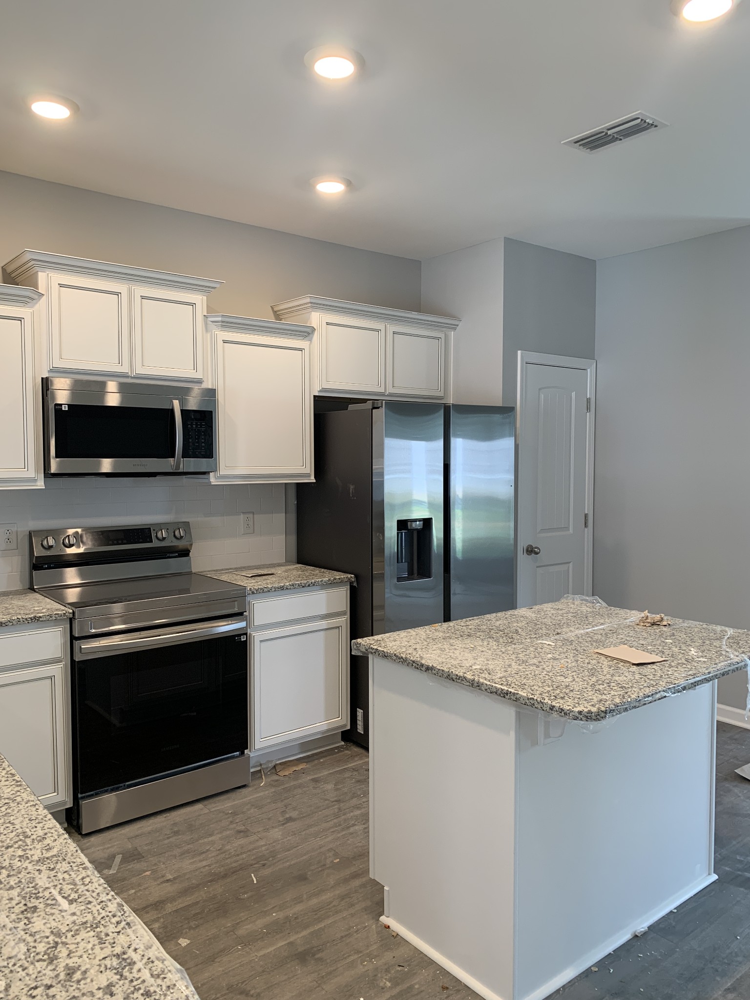 5822 Craven Lane Property Photo 17