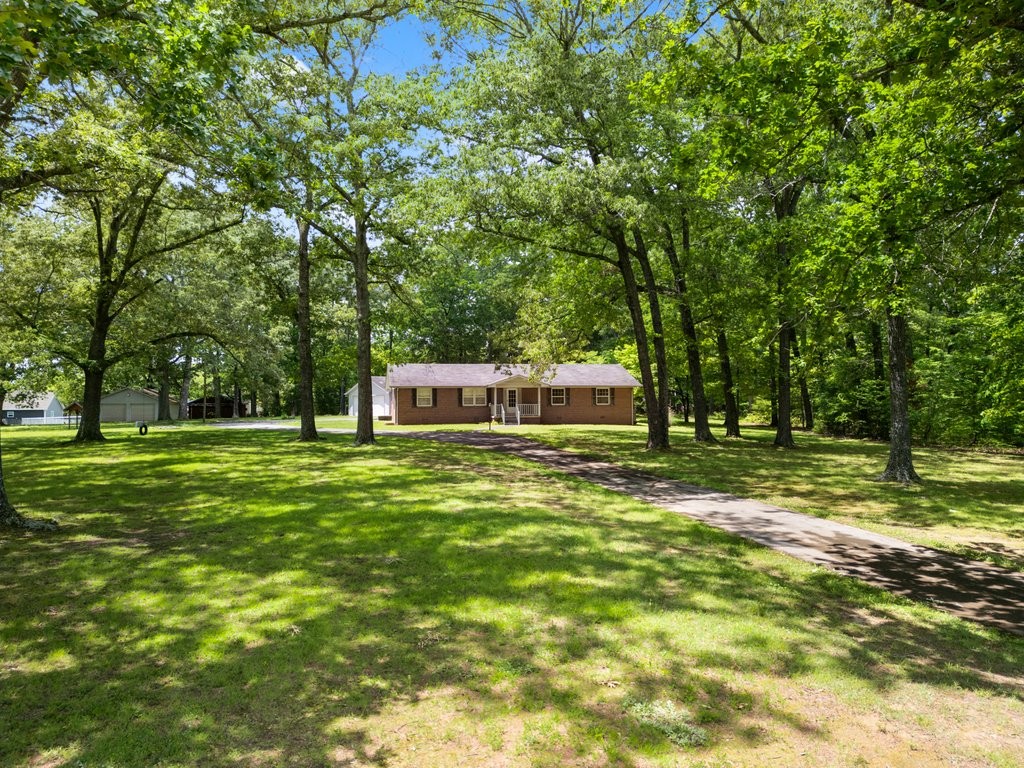 601 Marbury Rd Property Photo 4