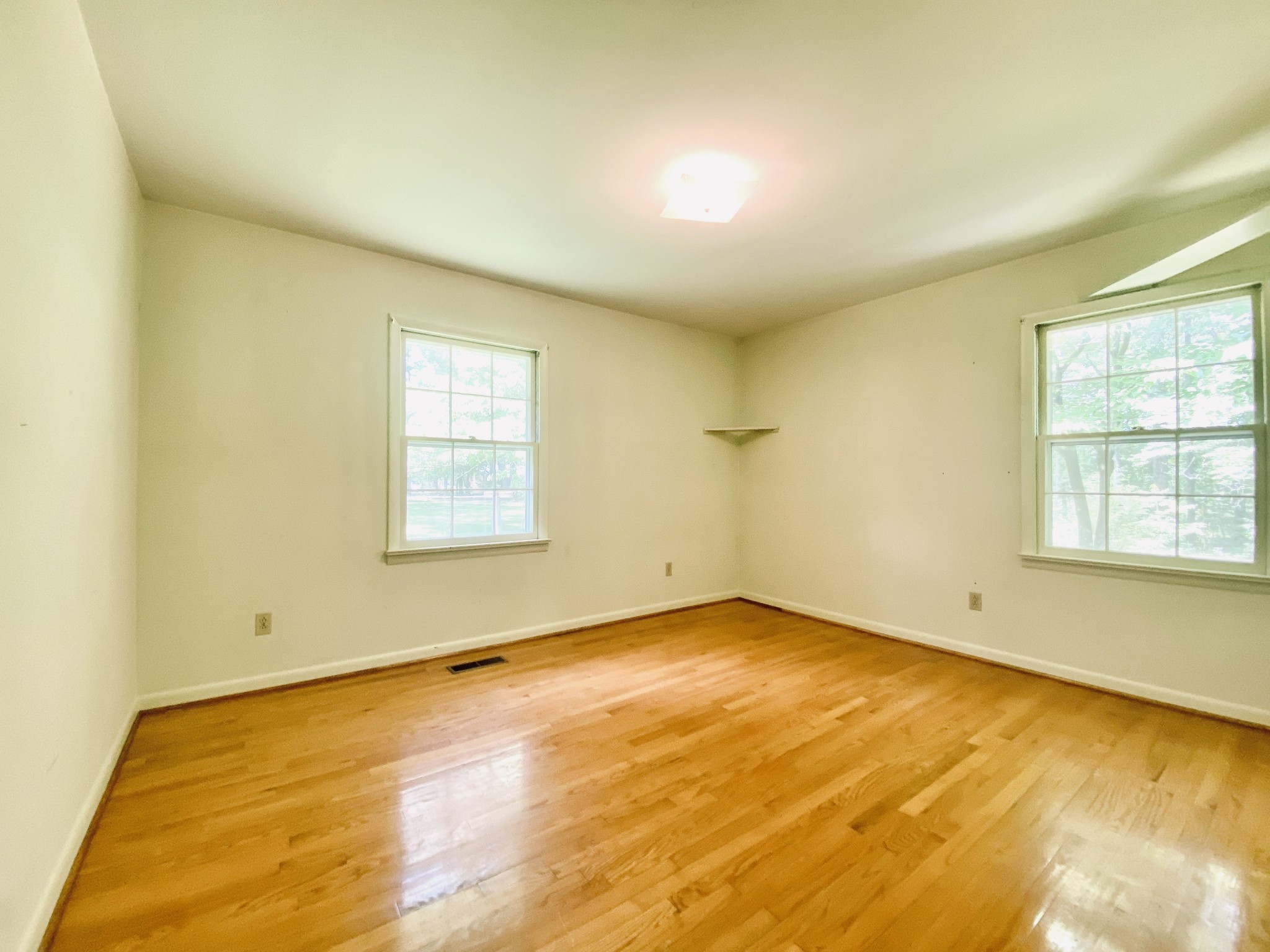 601 Marbury Rd Property Photo 19