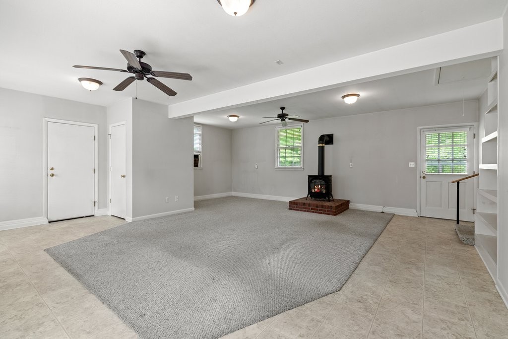 601 Marbury Rd Property Photo 24