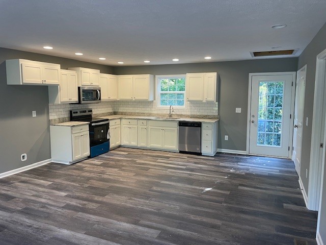 1394 Tanyard Hill Rd Property Photo 7