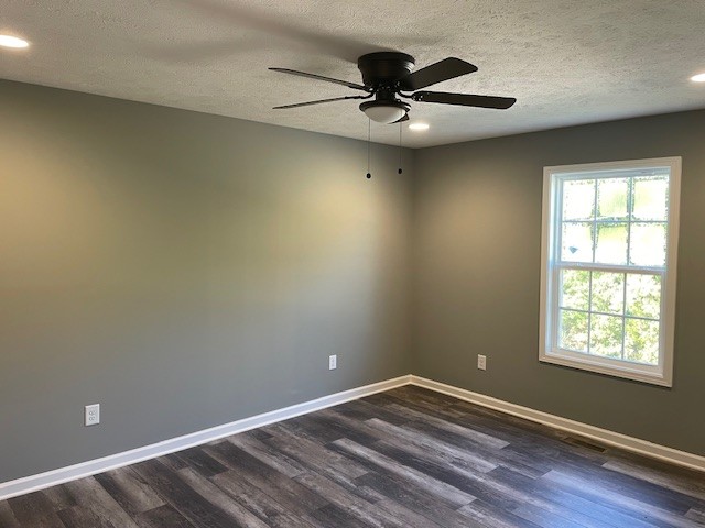 1394 Tanyard Hill Rd Property Photo 11