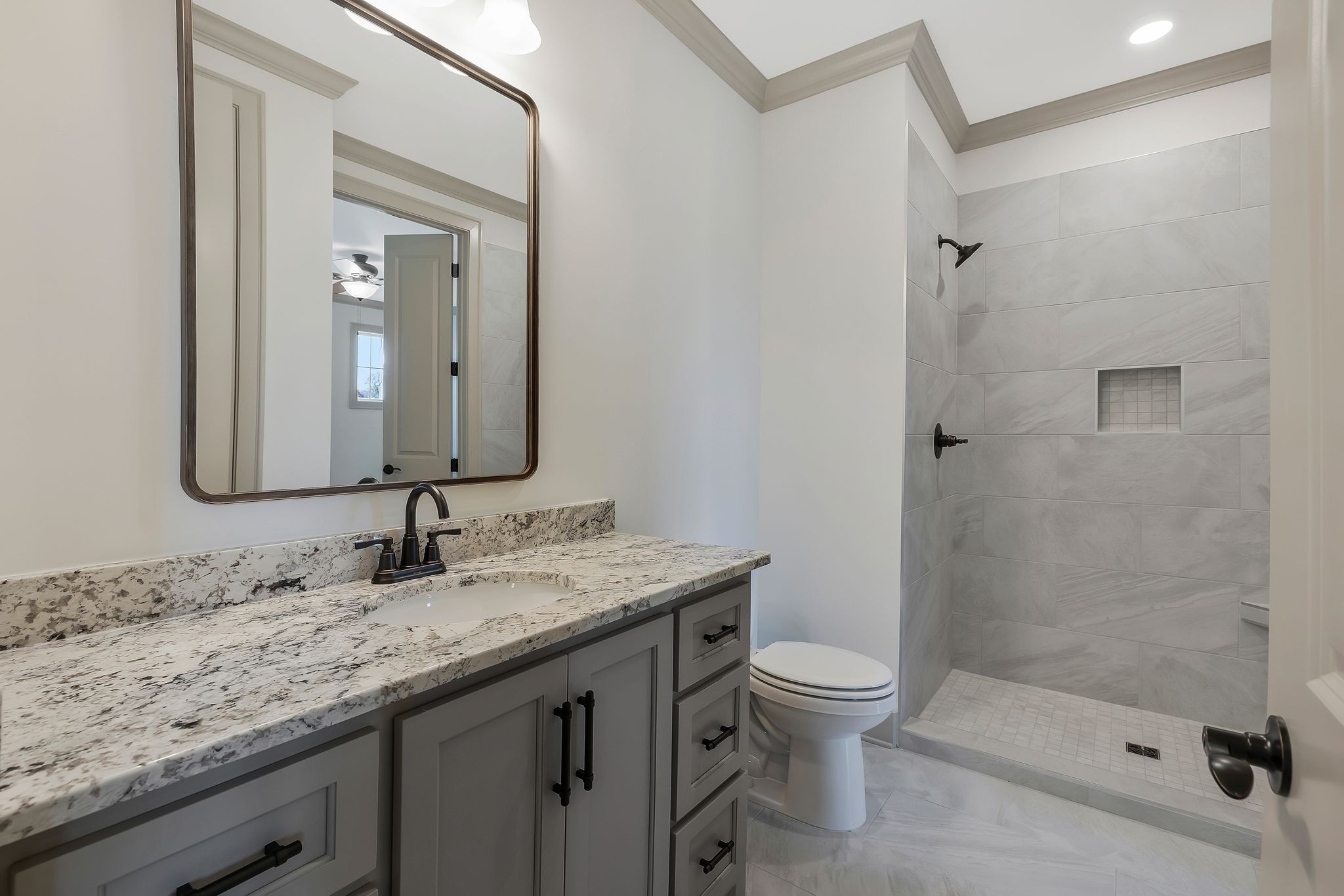 3030 Henley Way Property Photo 26