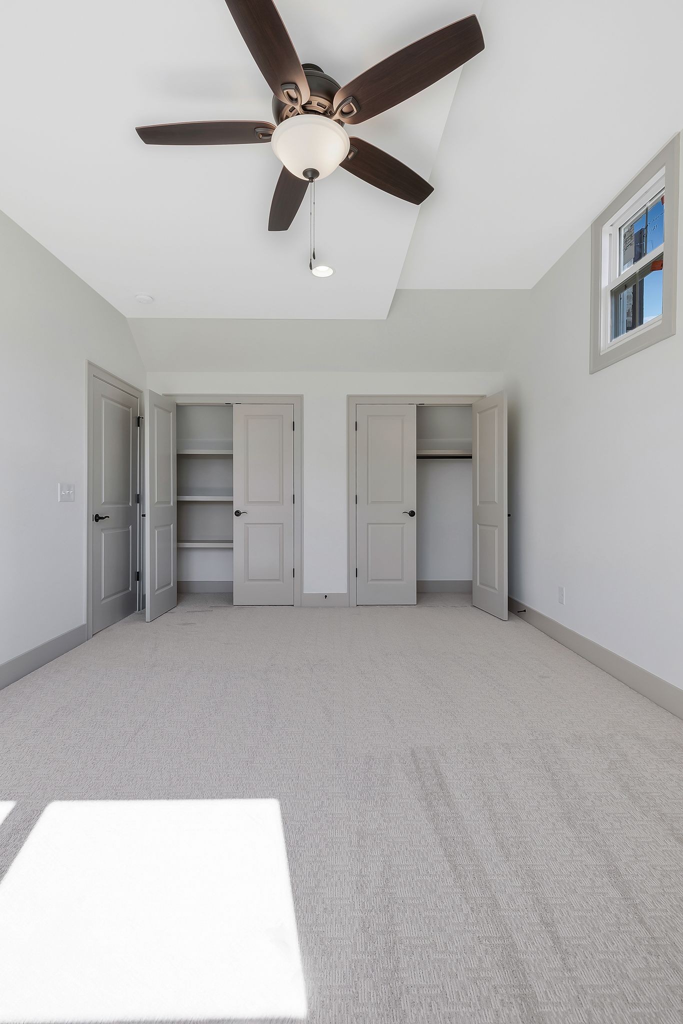 3030 Henley Way Property Photo 45
