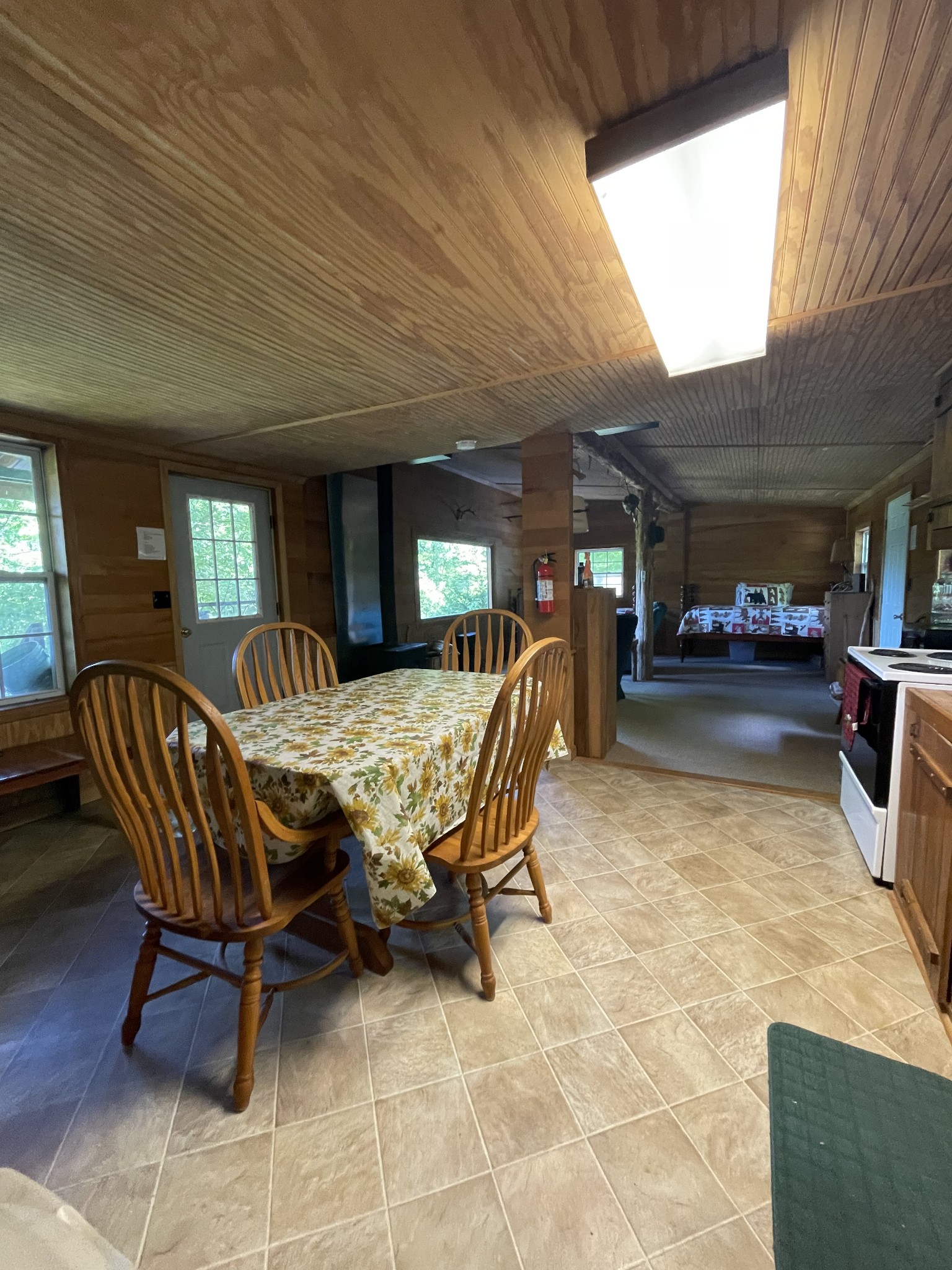 7804 Highway 412, E Property Photo 15