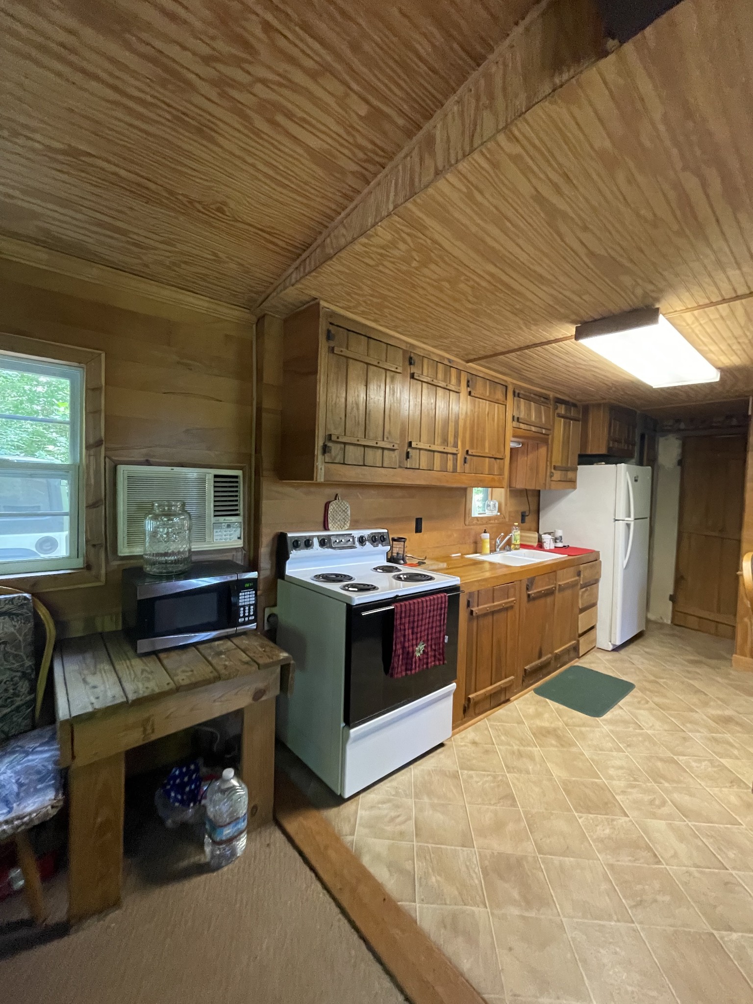 7804 Highway 412, E Property Photo 16