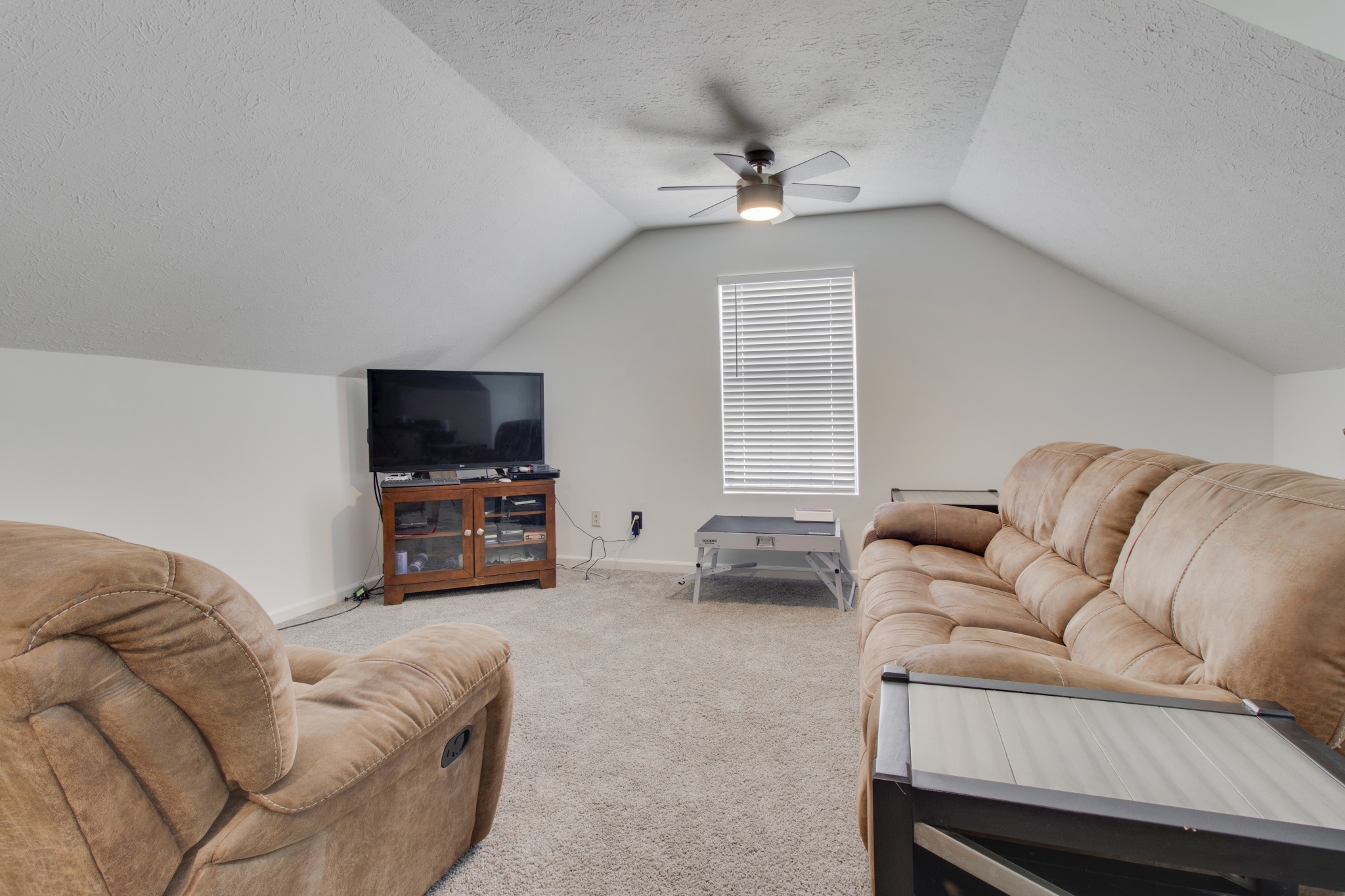 1148 White Mountain Ln Property Photo 18
