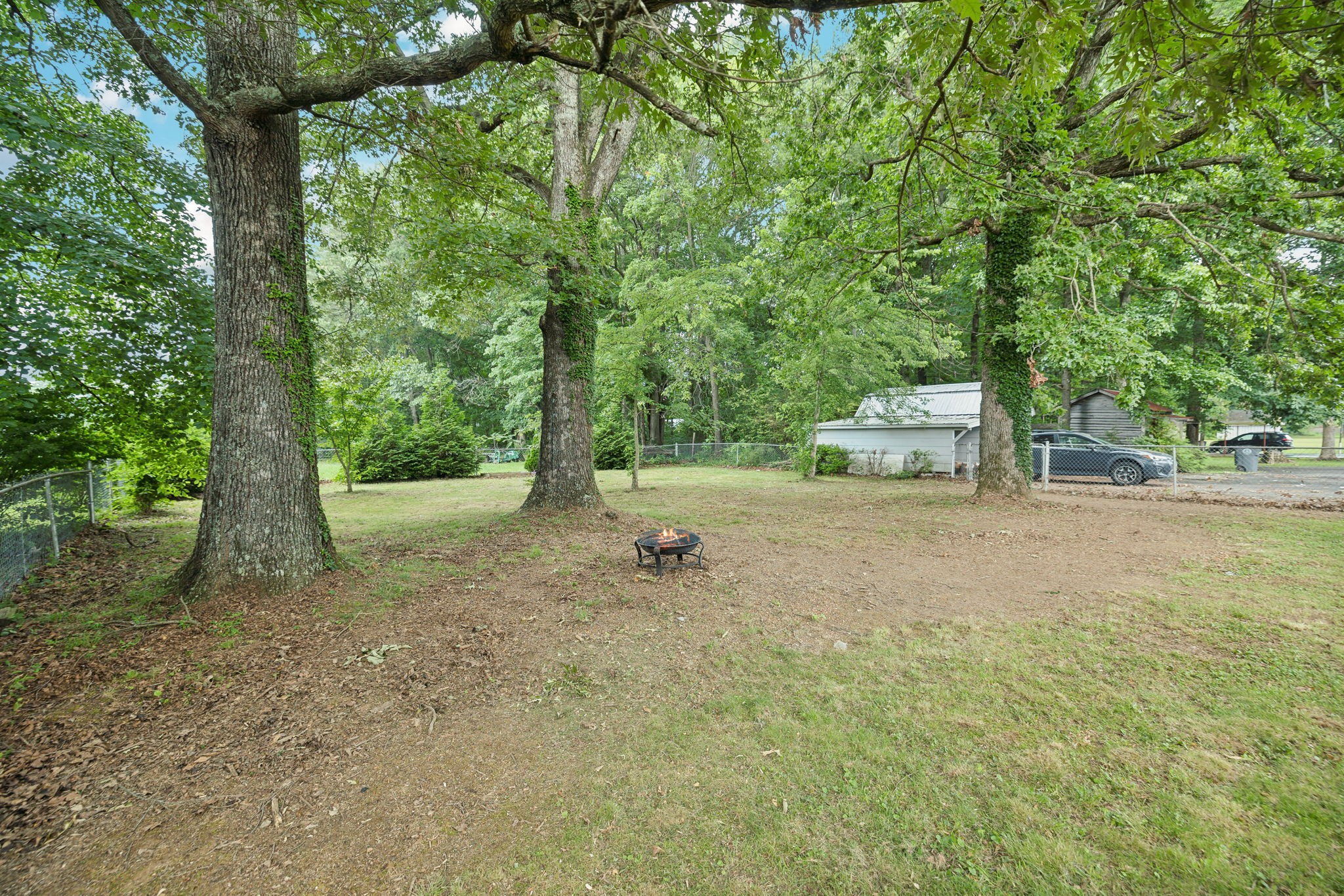 509 Crestwood Dr Property Photo 29