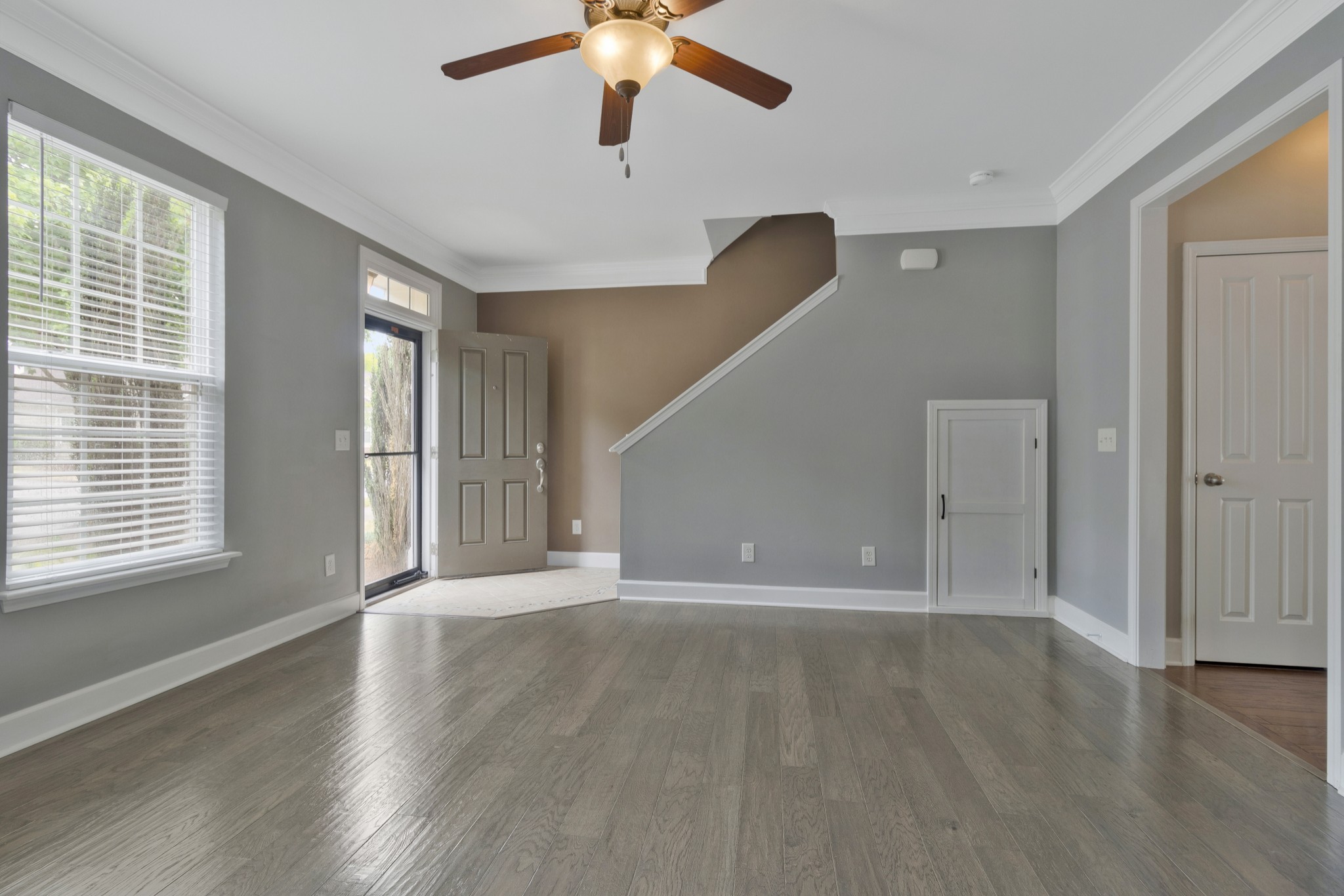 2025 Avery Park Dr Property Photo 7