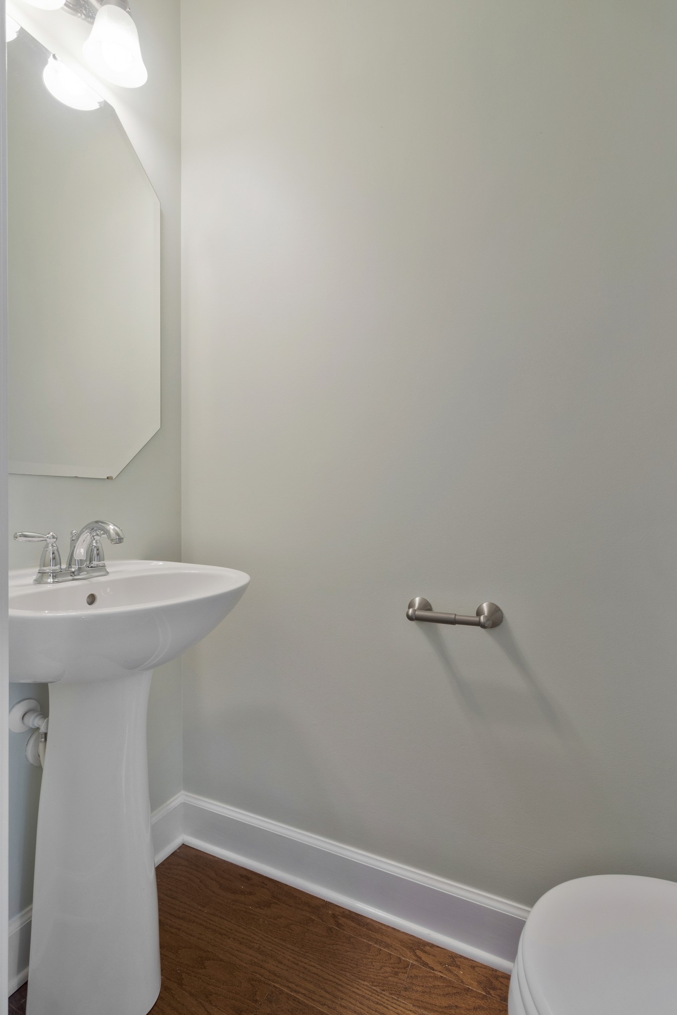 2025 Avery Park Dr Property Photo 9