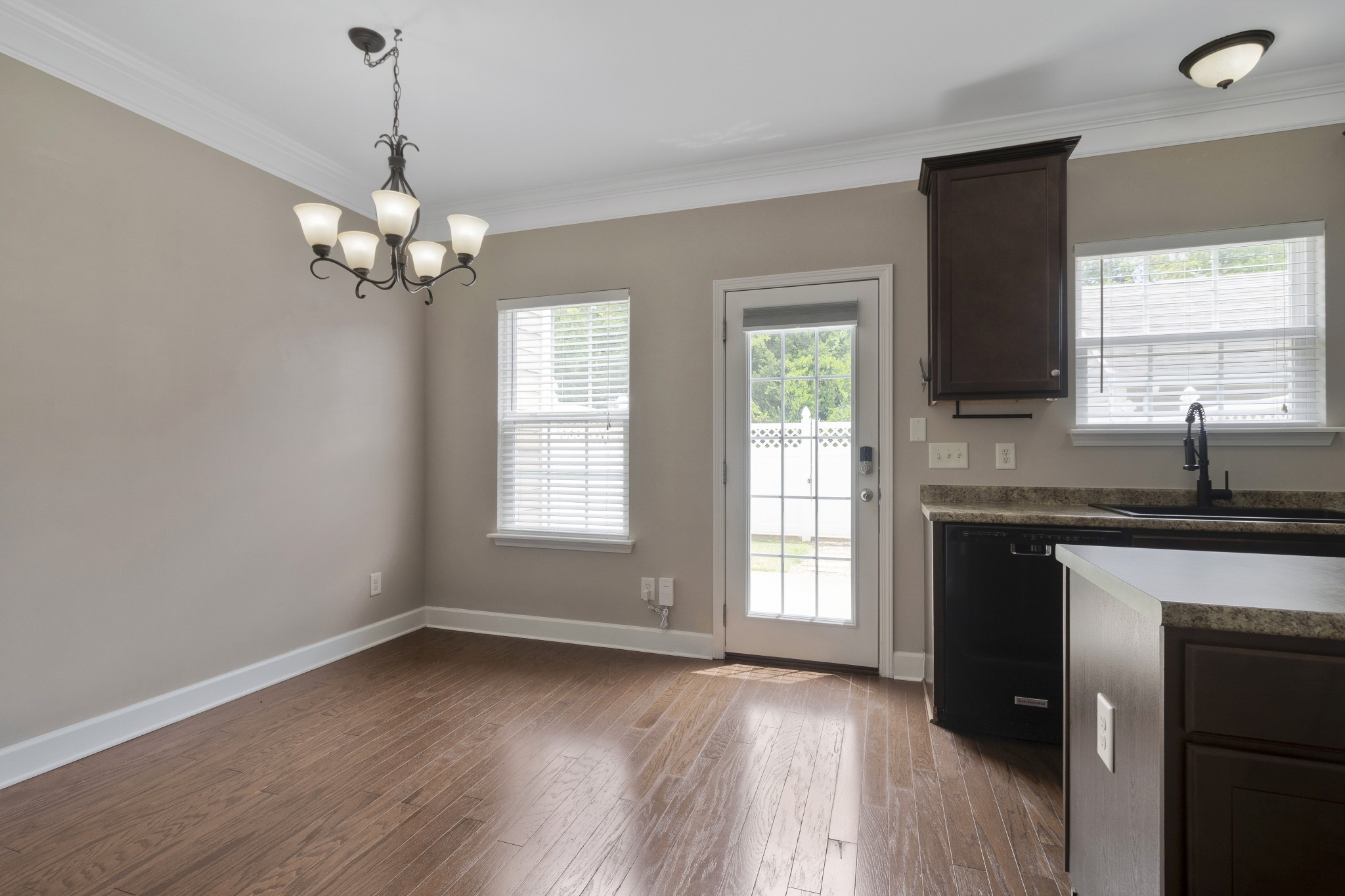 2025 Avery Park Dr Property Photo 14