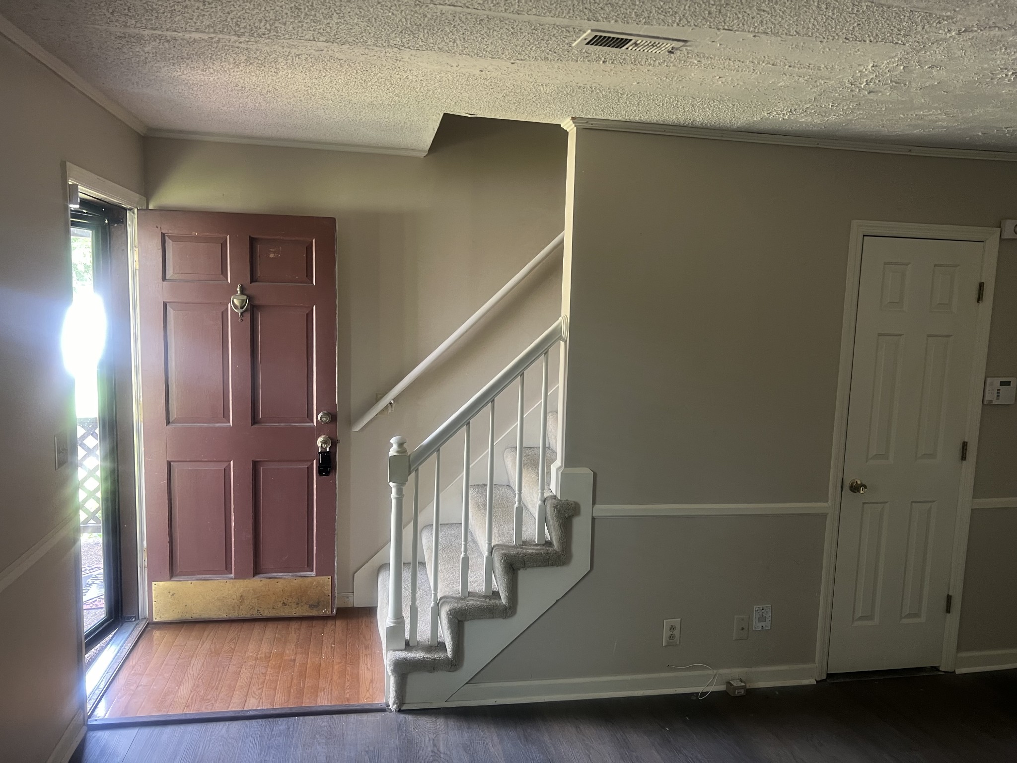 3251 Anderson Rd, Ne Property Photo 2