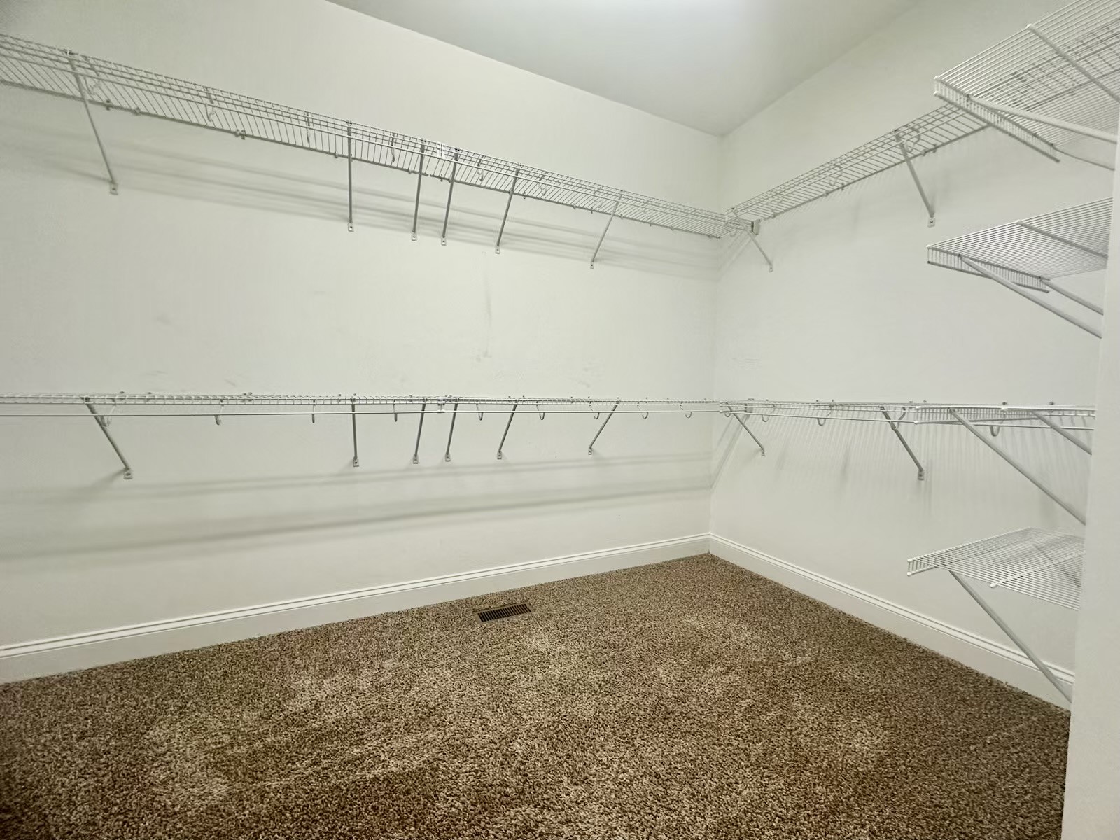 417 Zephyr Cv Property Photo 15