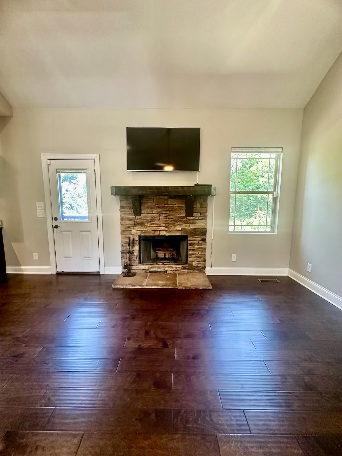 417 Zephyr Cv Property Photo 17