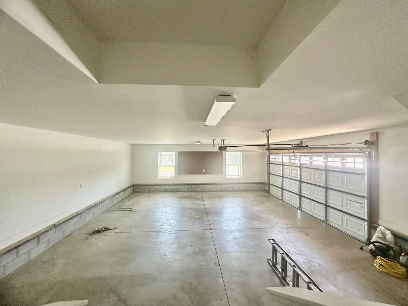417 Zephyr Cv Property Photo 29