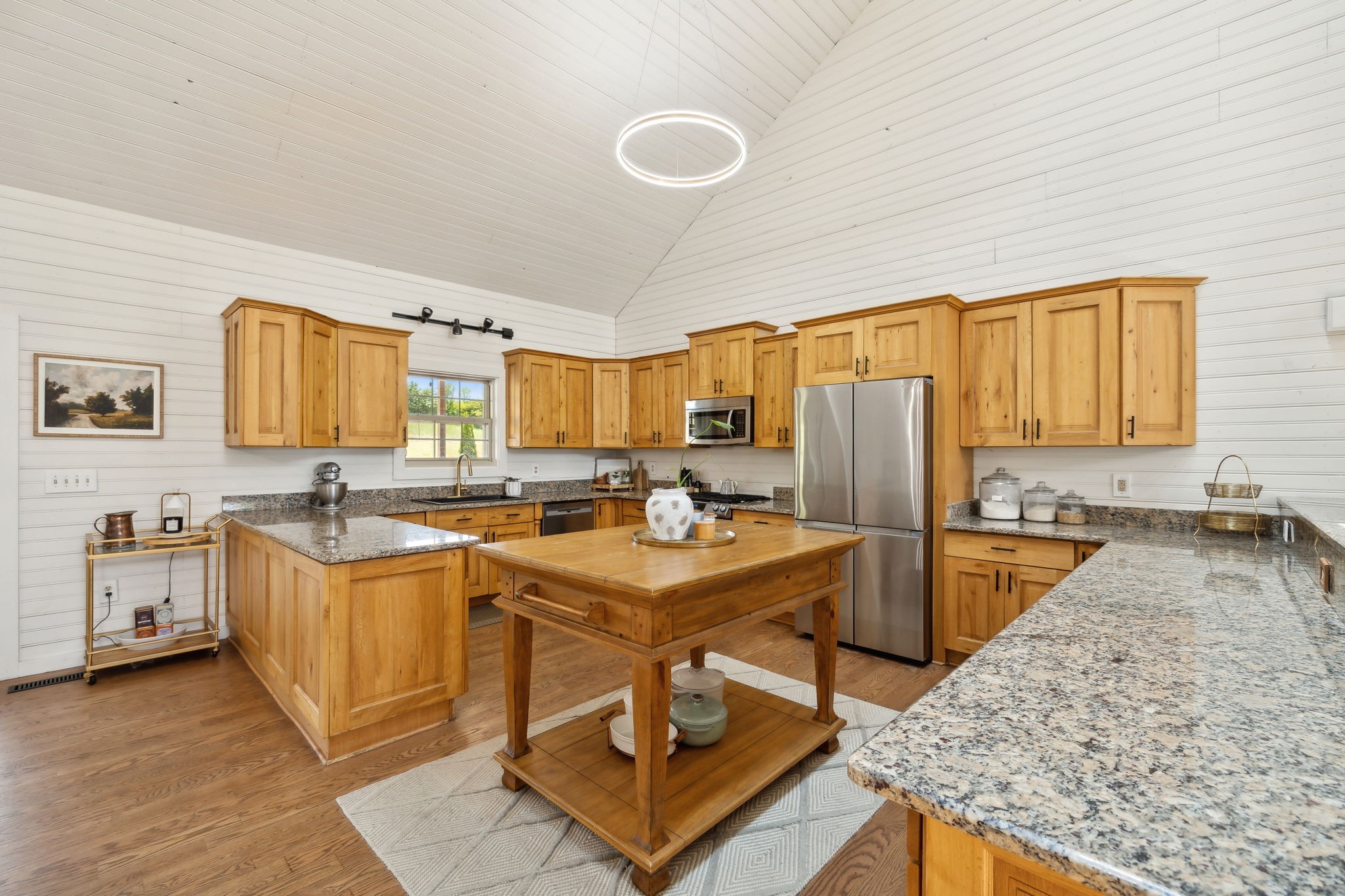 7988 Golf Club Rd Property Photo 12