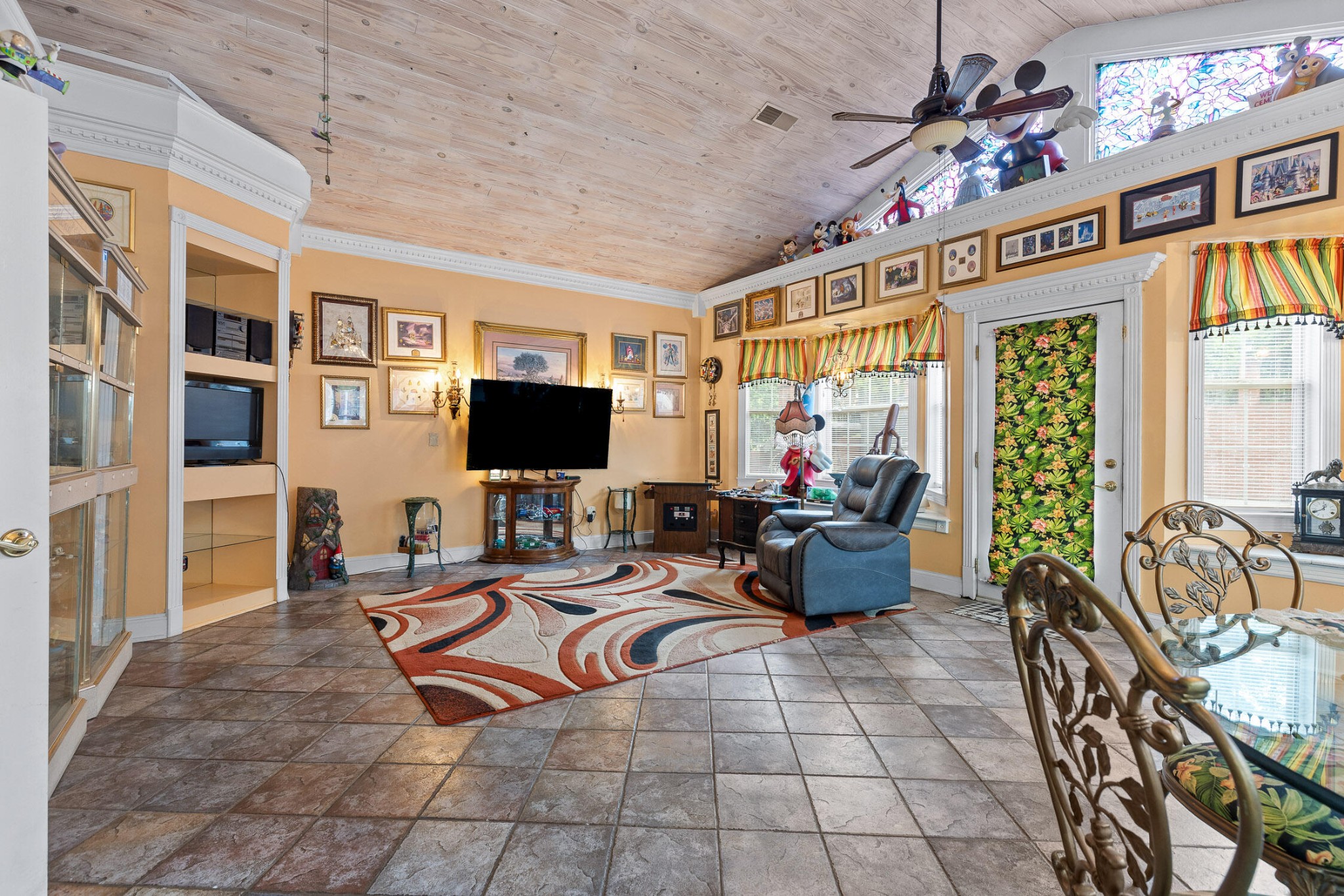 5 S Orchard Drive Property Photo 68
