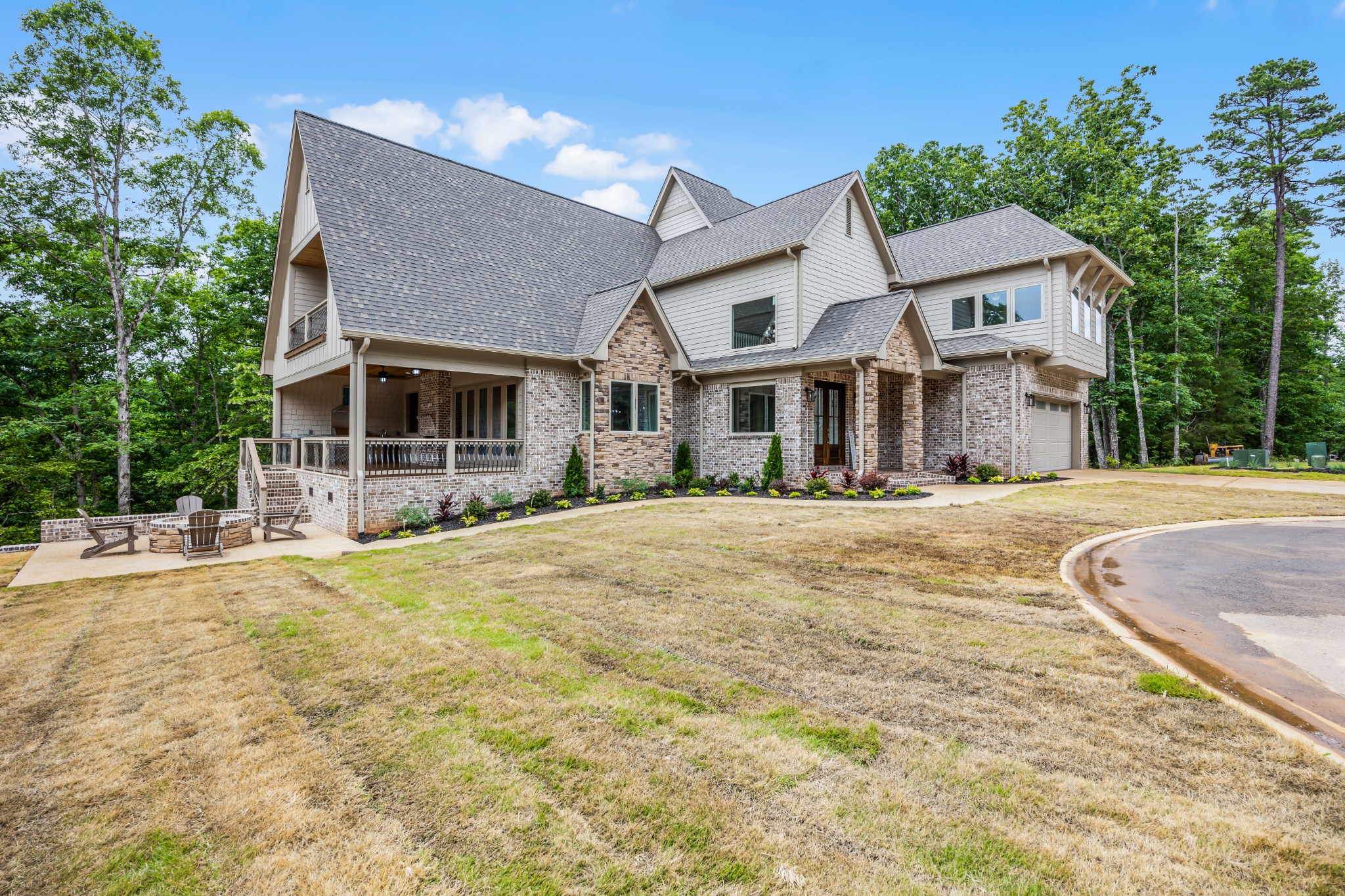 200 Pioneer Trl Property Photo 2