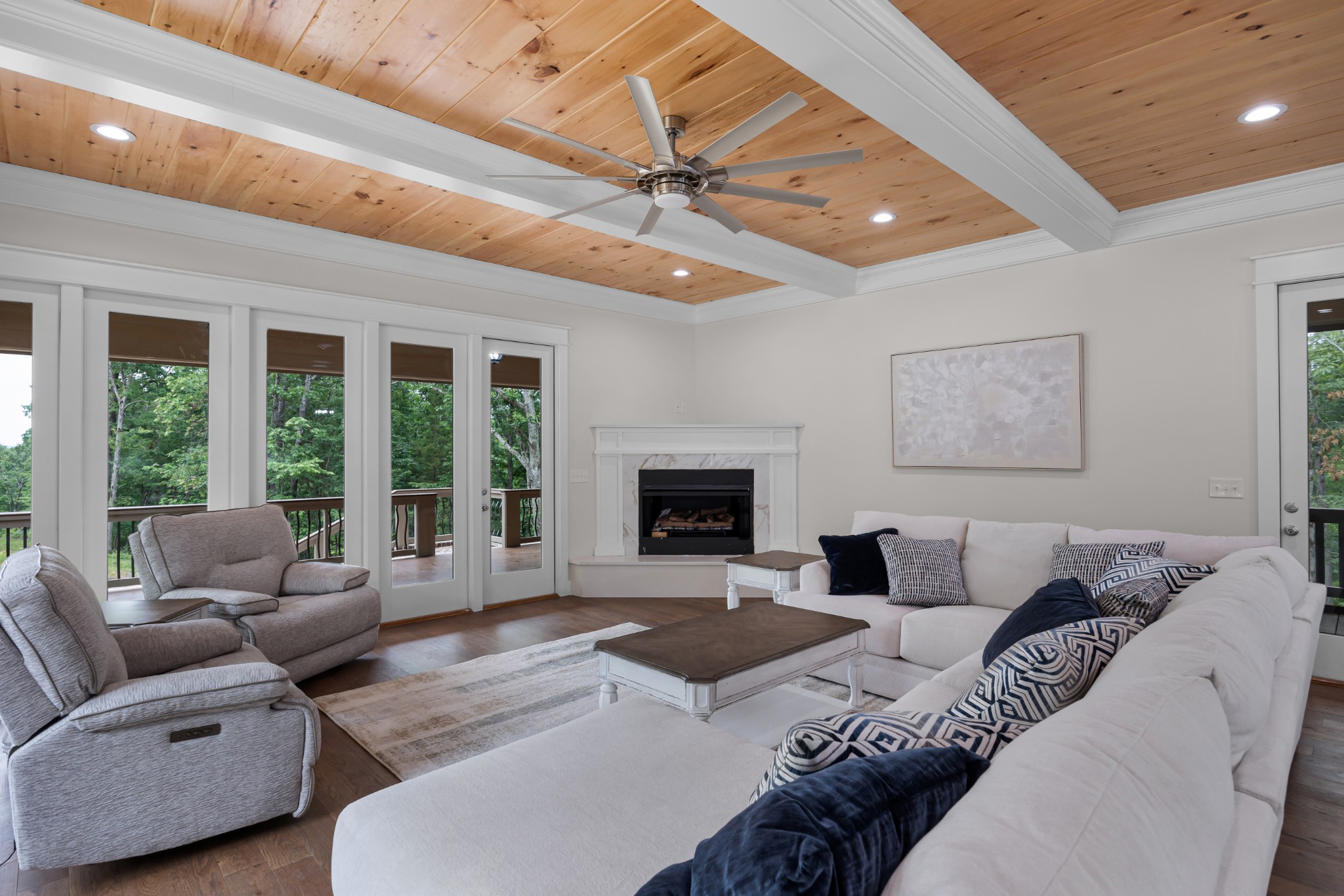 200 Pioneer Trl Property Photo 5