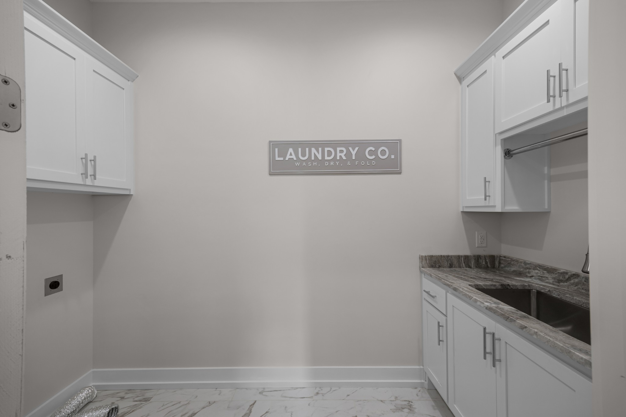 200 Pioneer Trl Property Photo 12