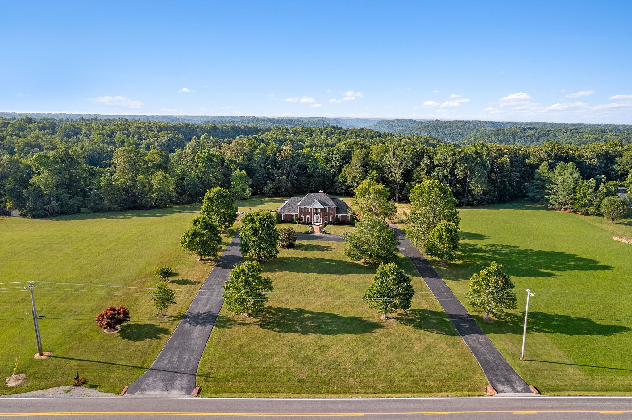 1653 Allen Ferry Rd Property Photo 4