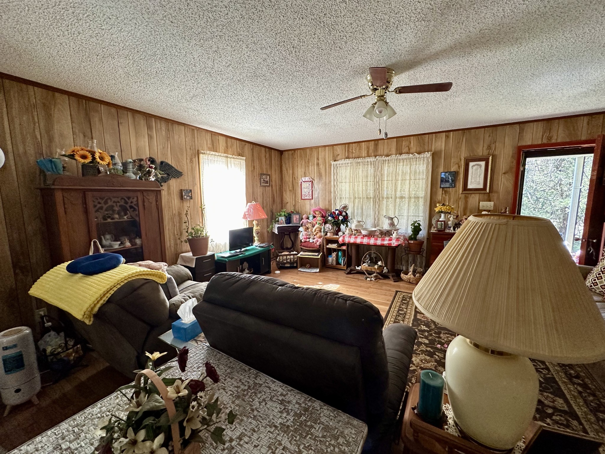 1783 Agnew Rd Property Photo 5
