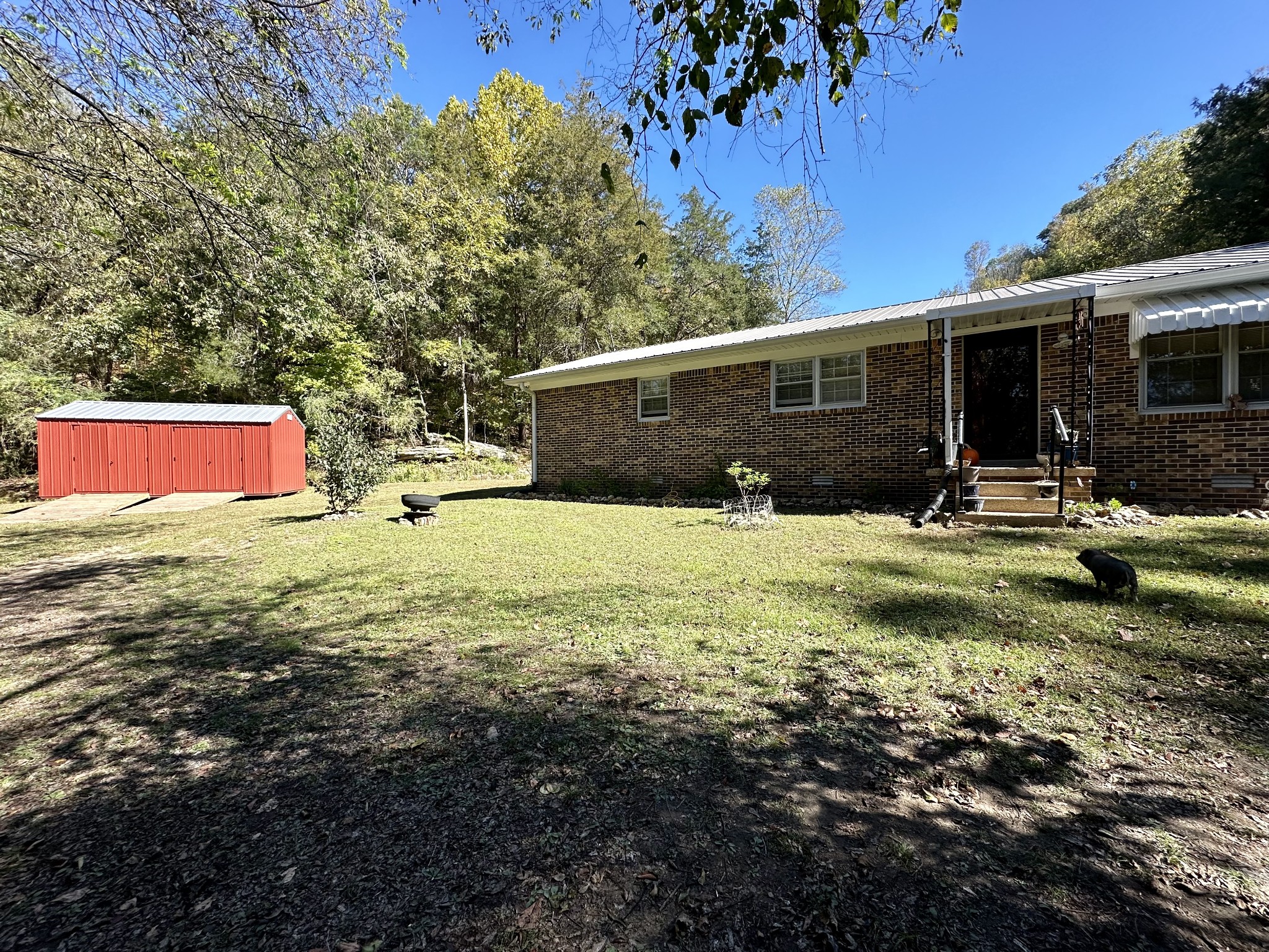 1783 Agnew Rd Property Photo 13