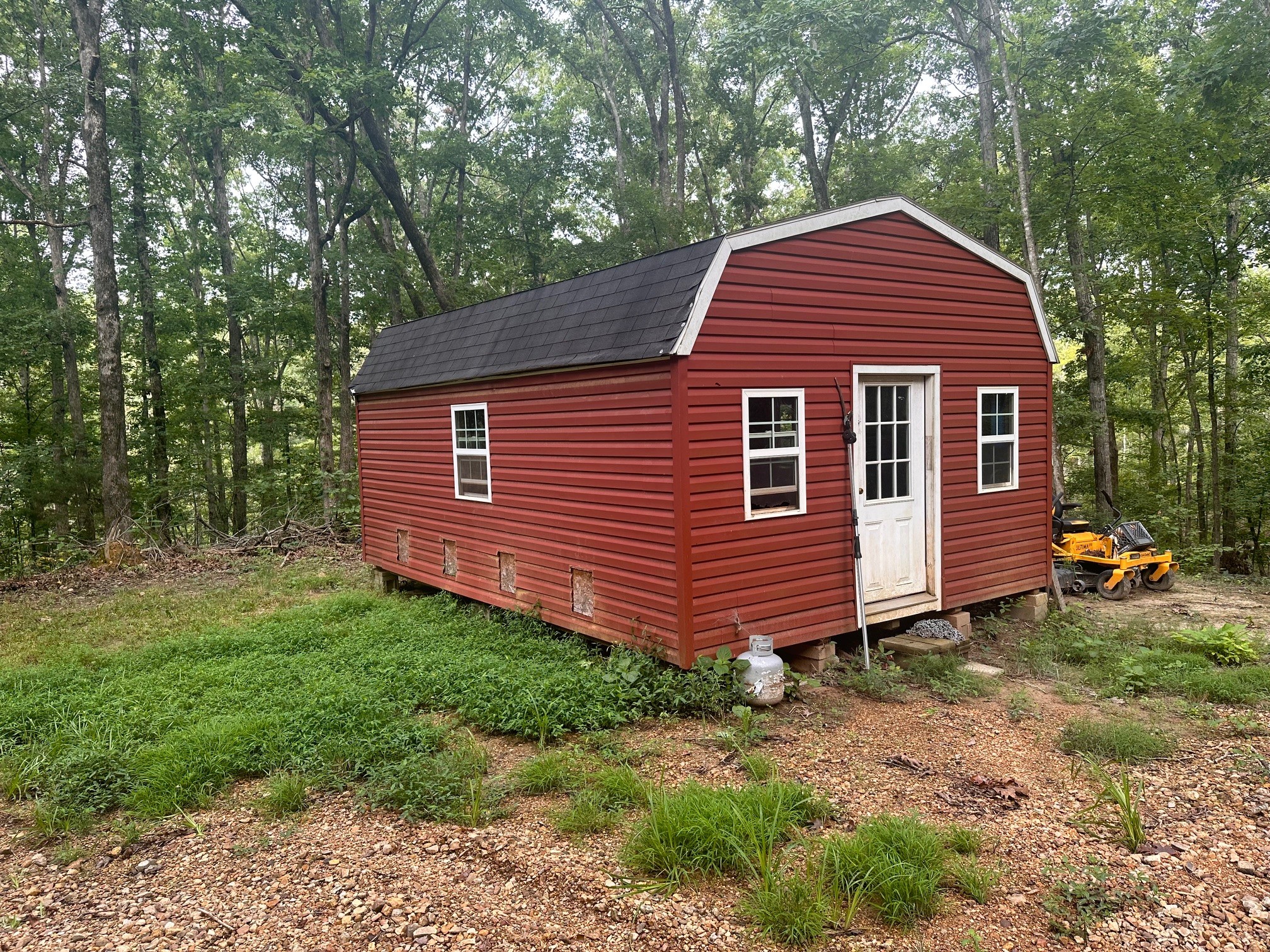 270 Country Lane Property Photo 23