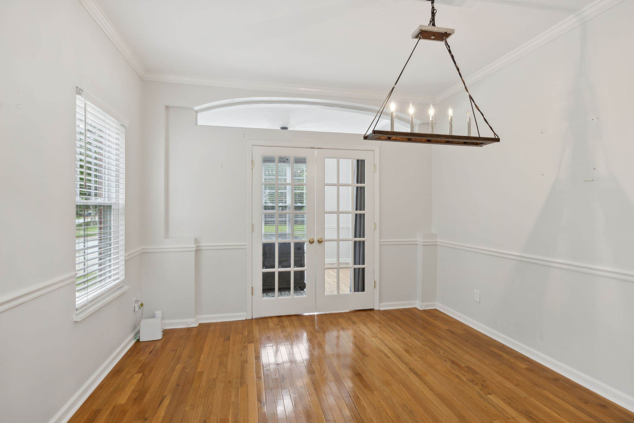 199 Clarendon Cir Property Photo 16