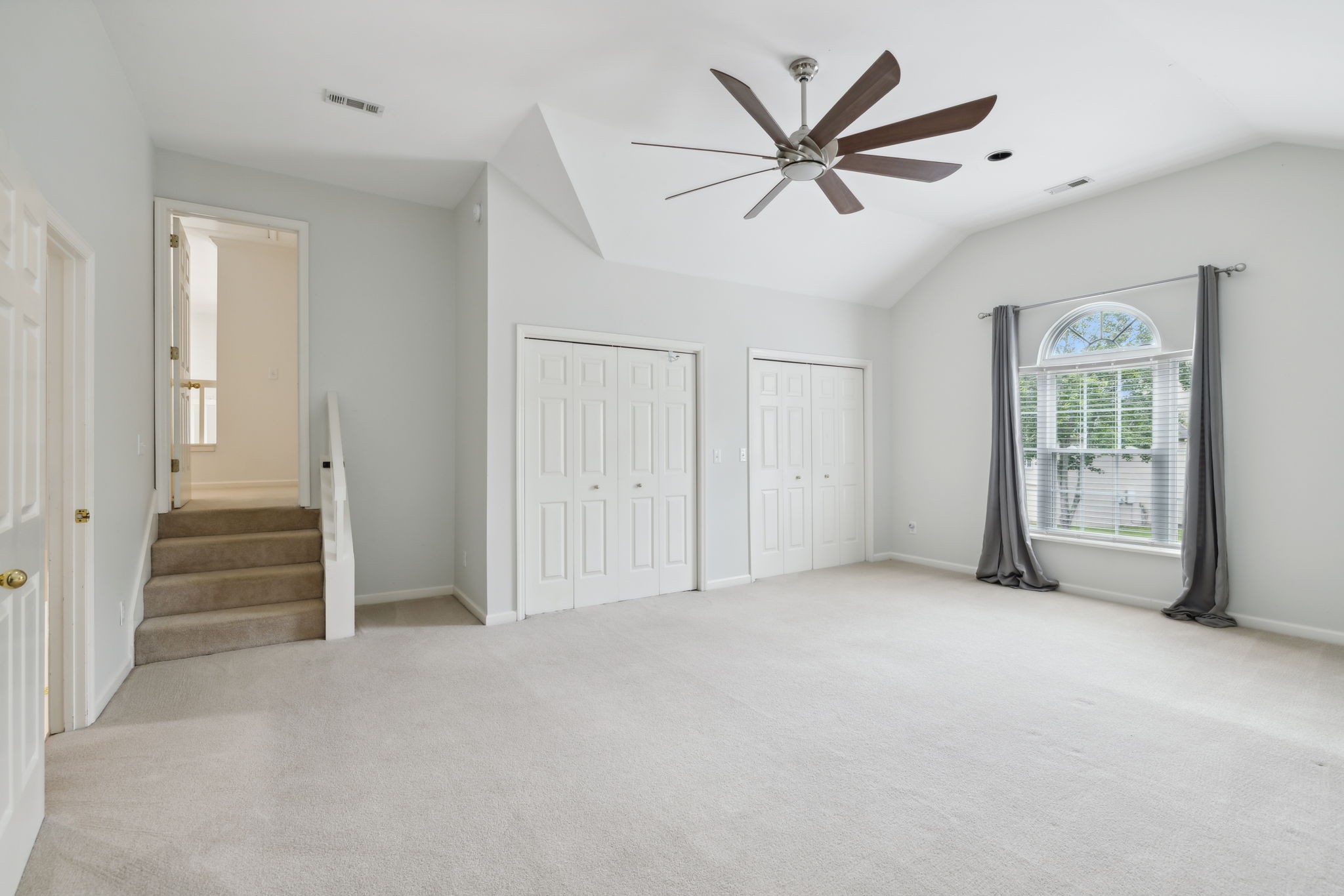 199 Clarendon Cir Property Photo 30