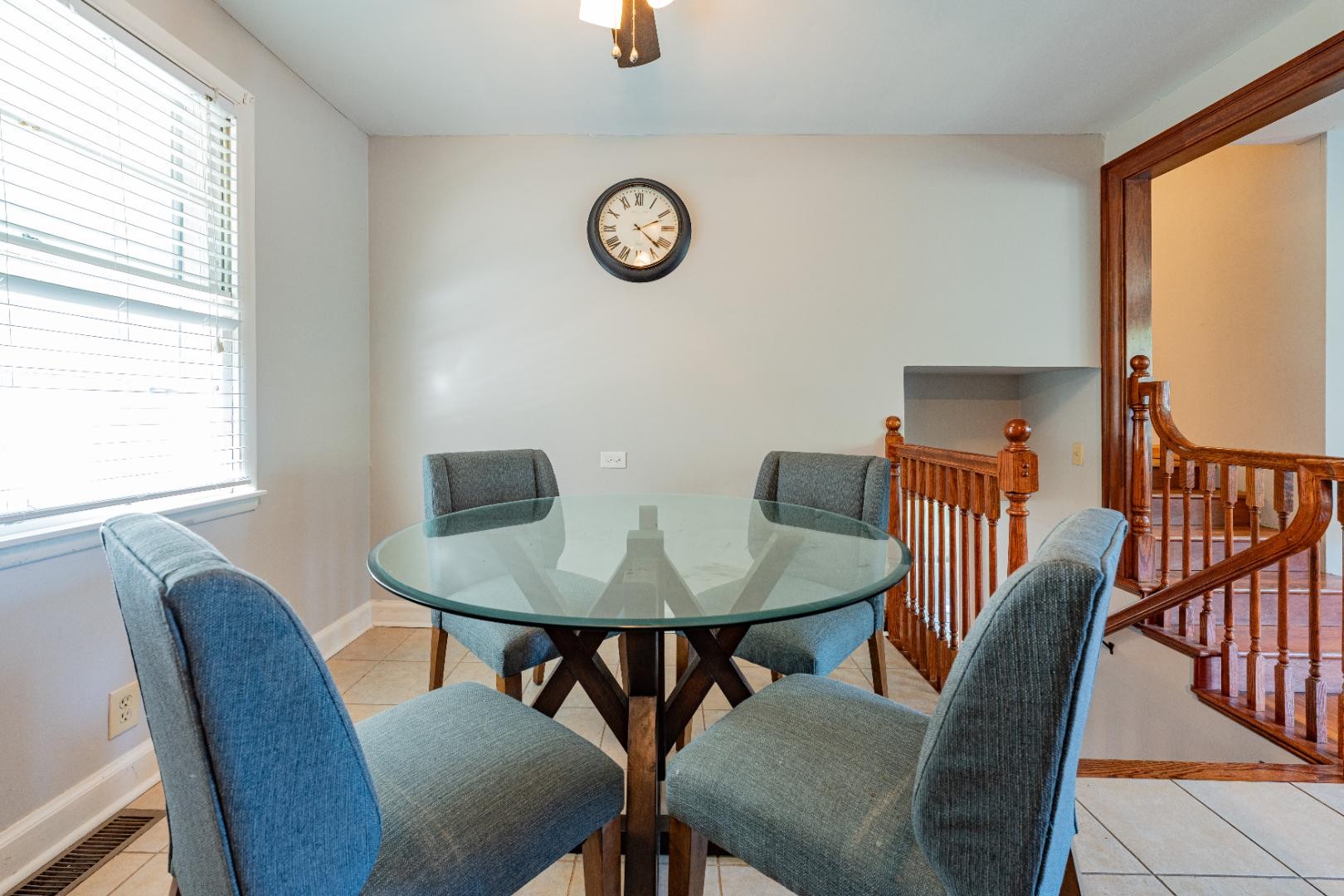 610 Glenpark Ct Property Photo 12