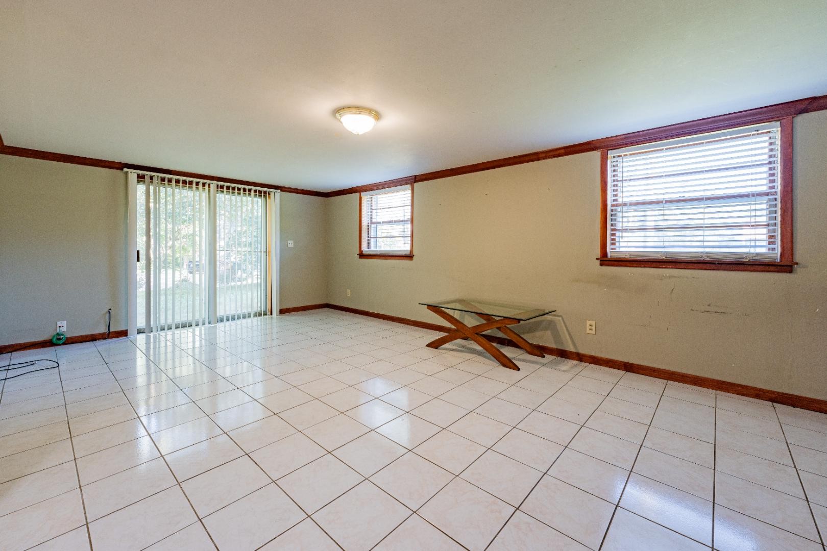 610 Glenpark Ct Property Photo 14