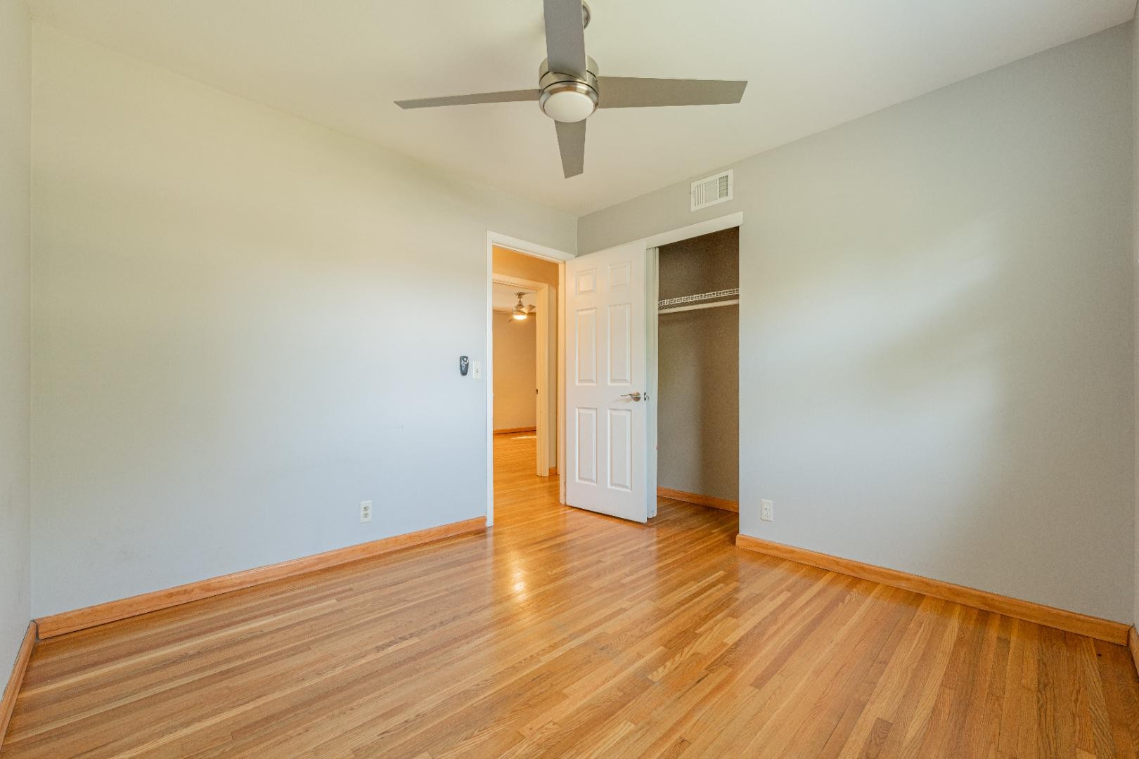 610 Glenpark Ct Property Photo 24