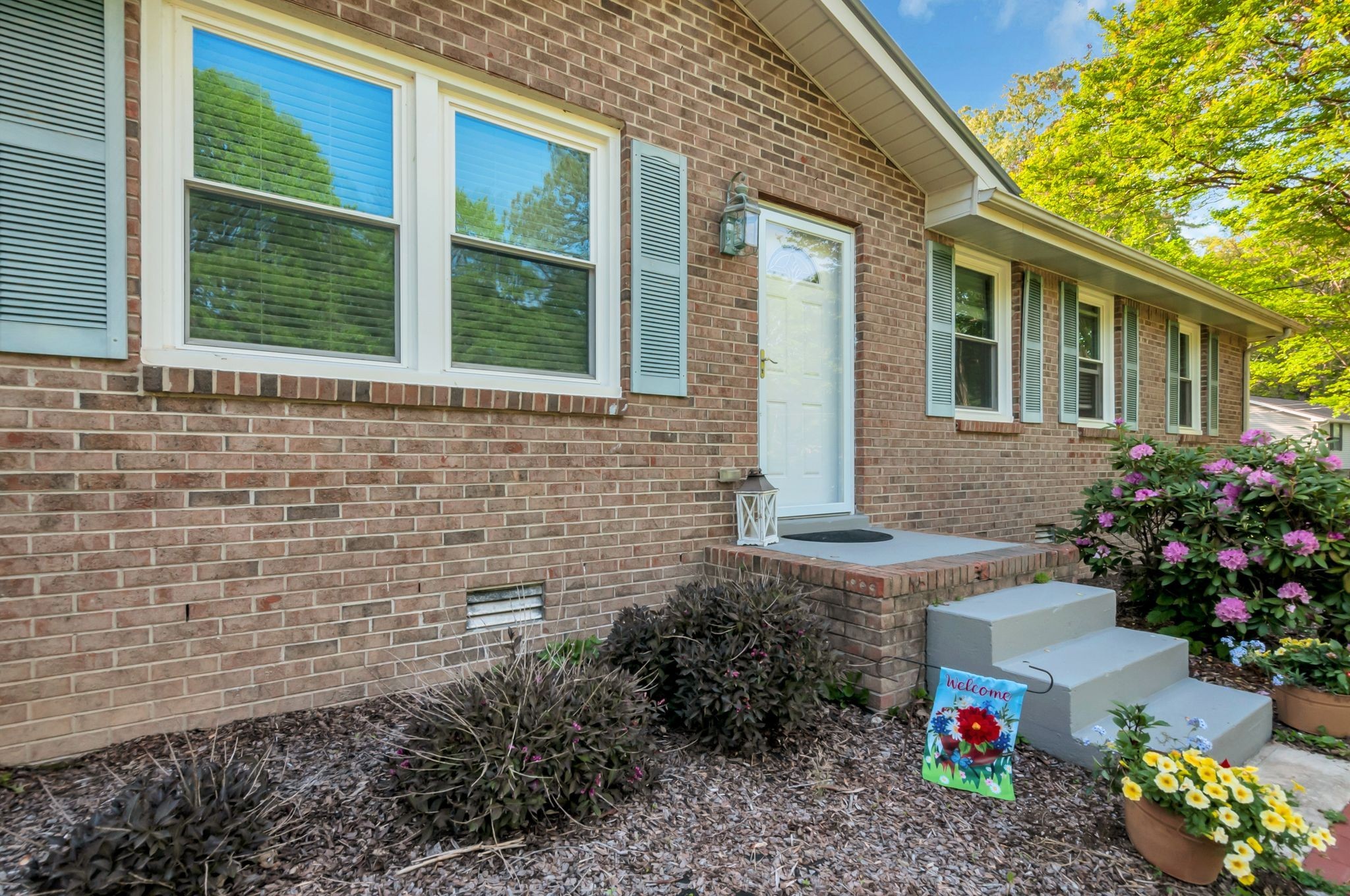 7218 Dogwood Dr Property Photo 2