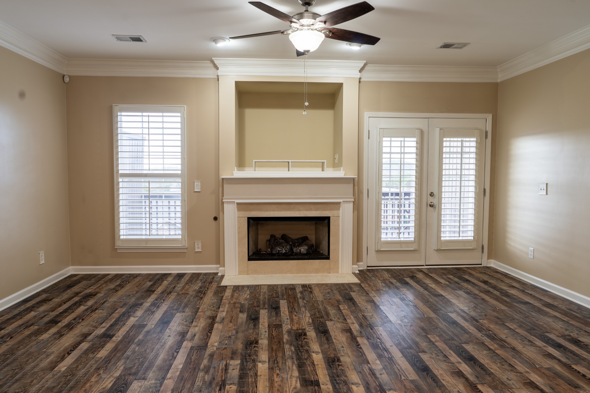 1802 Brentwood Pointe Property Photo 12