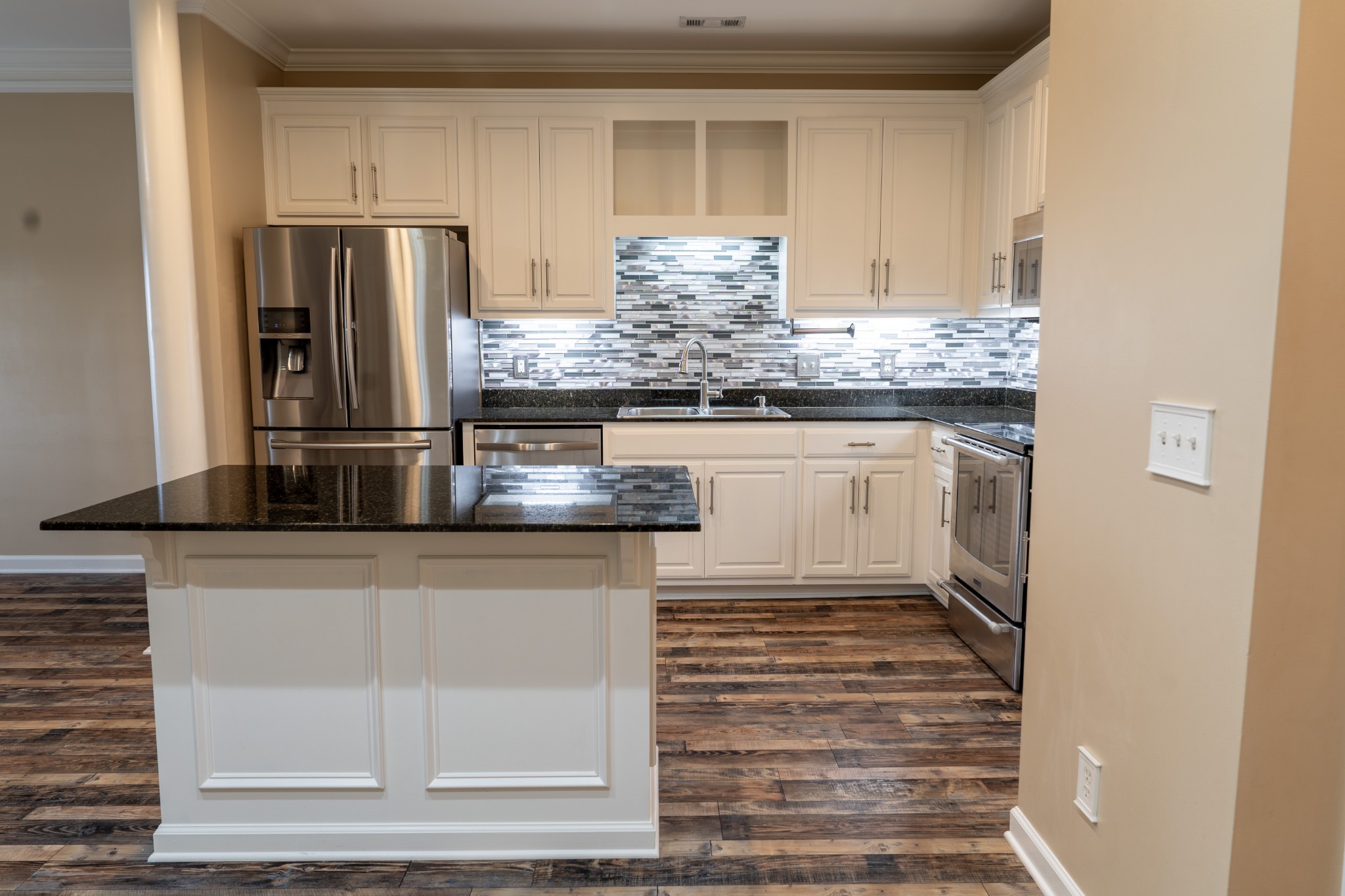 1802 Brentwood Pointe Property Photo 15