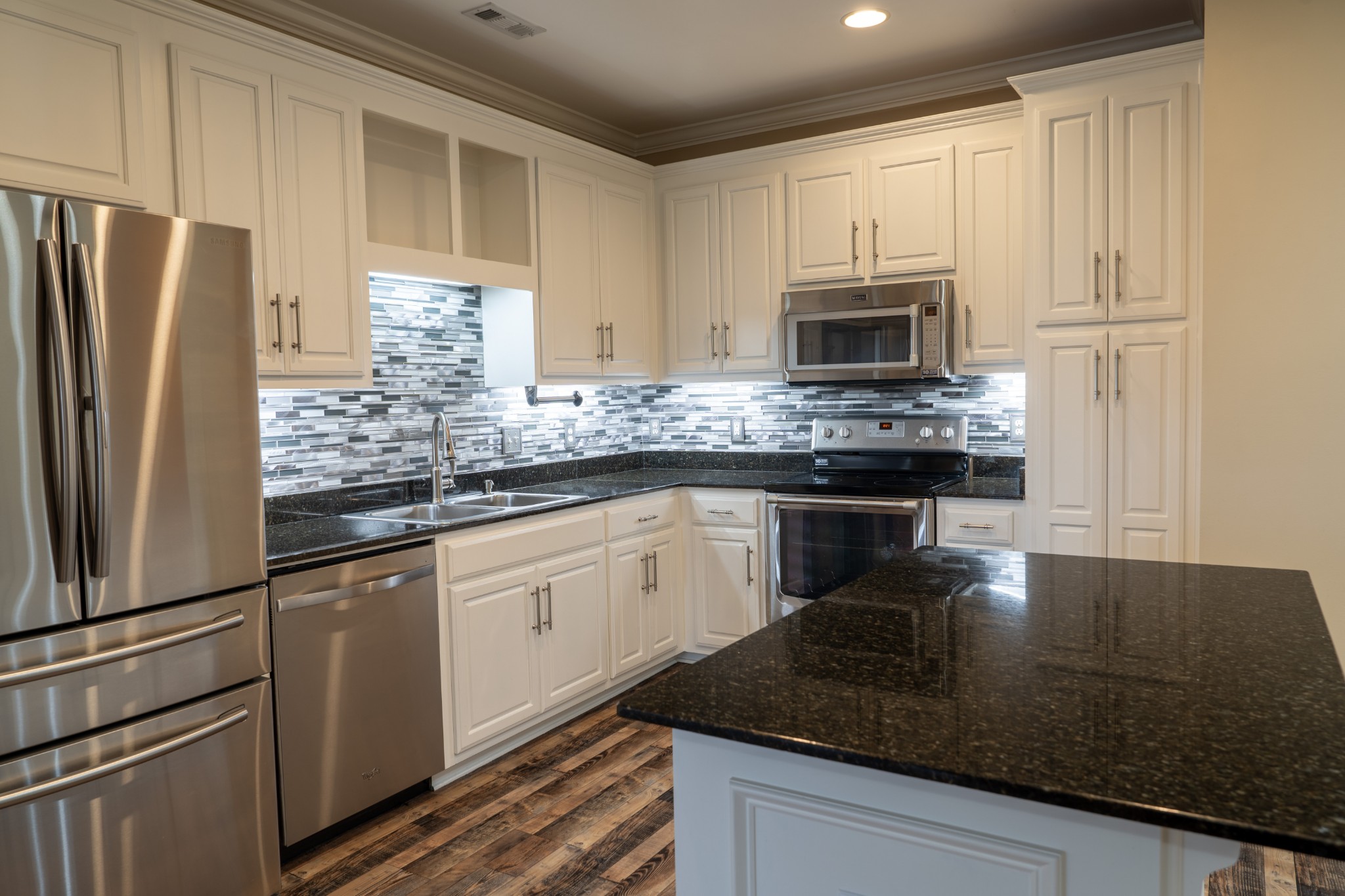 1802 Brentwood Pointe Property Photo 27