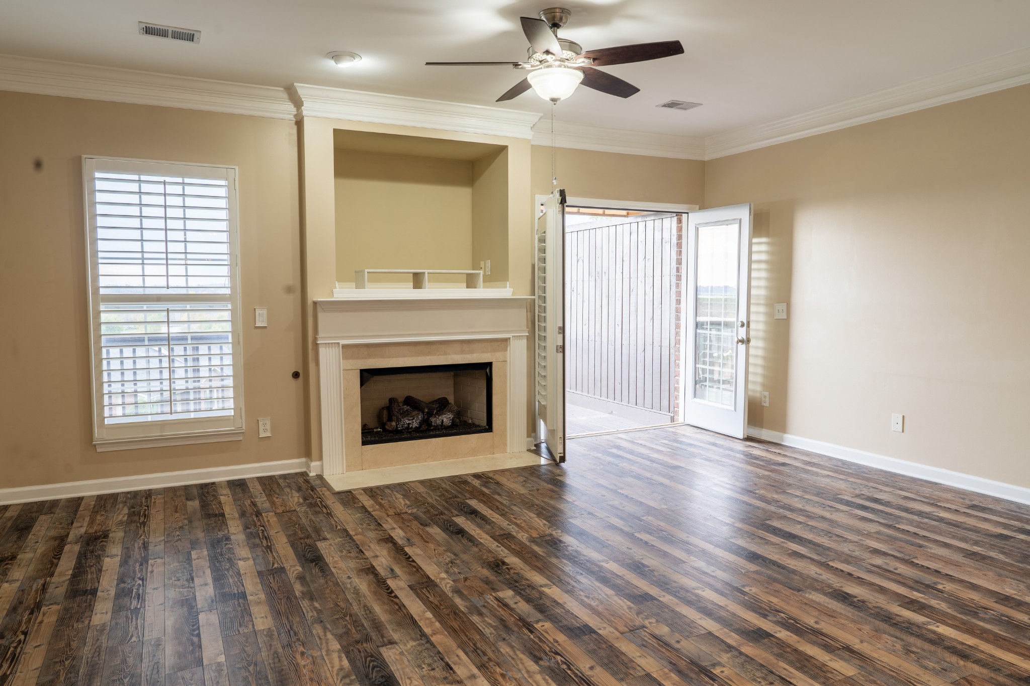1802 Brentwood Pointe Property Photo 29