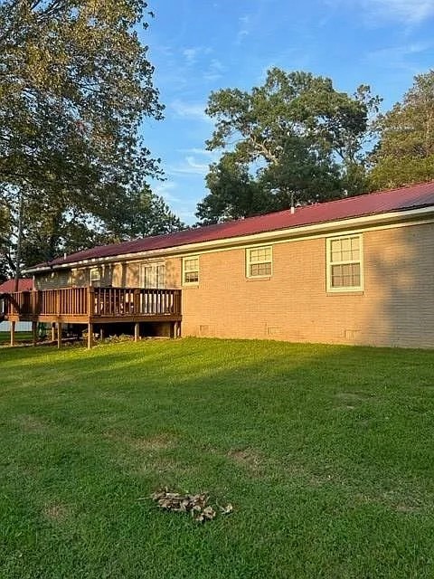 1105 Eastview Rd Property Photo 9