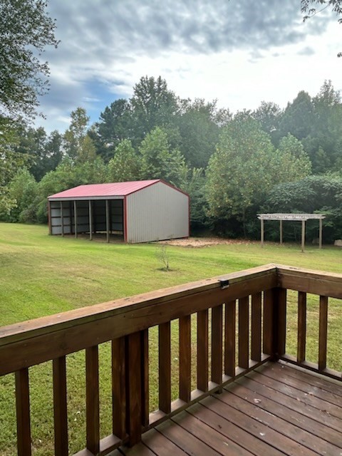 1105 Eastview Rd Property Photo 10