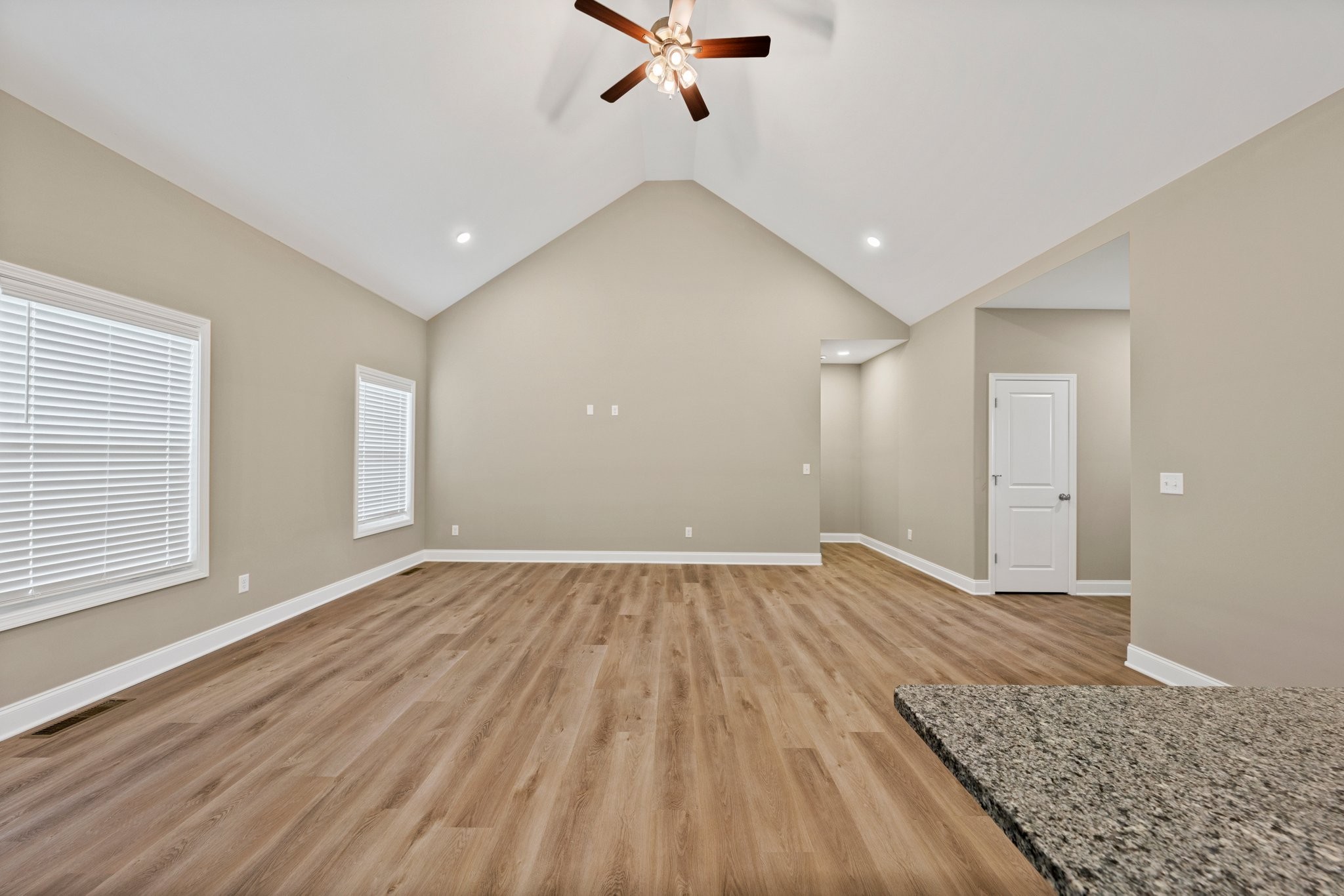 1110 Andover Dr Property Photo 11