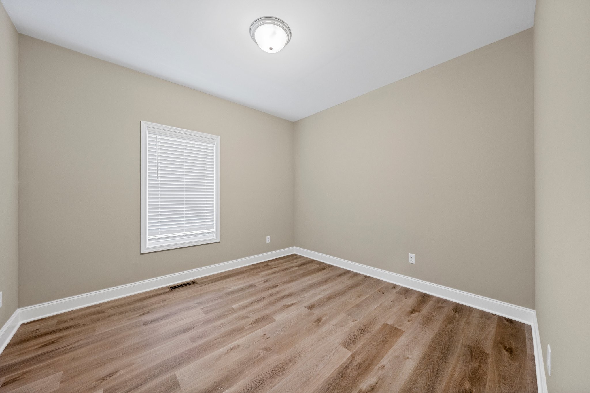 1110 Andover Dr Property Photo 25